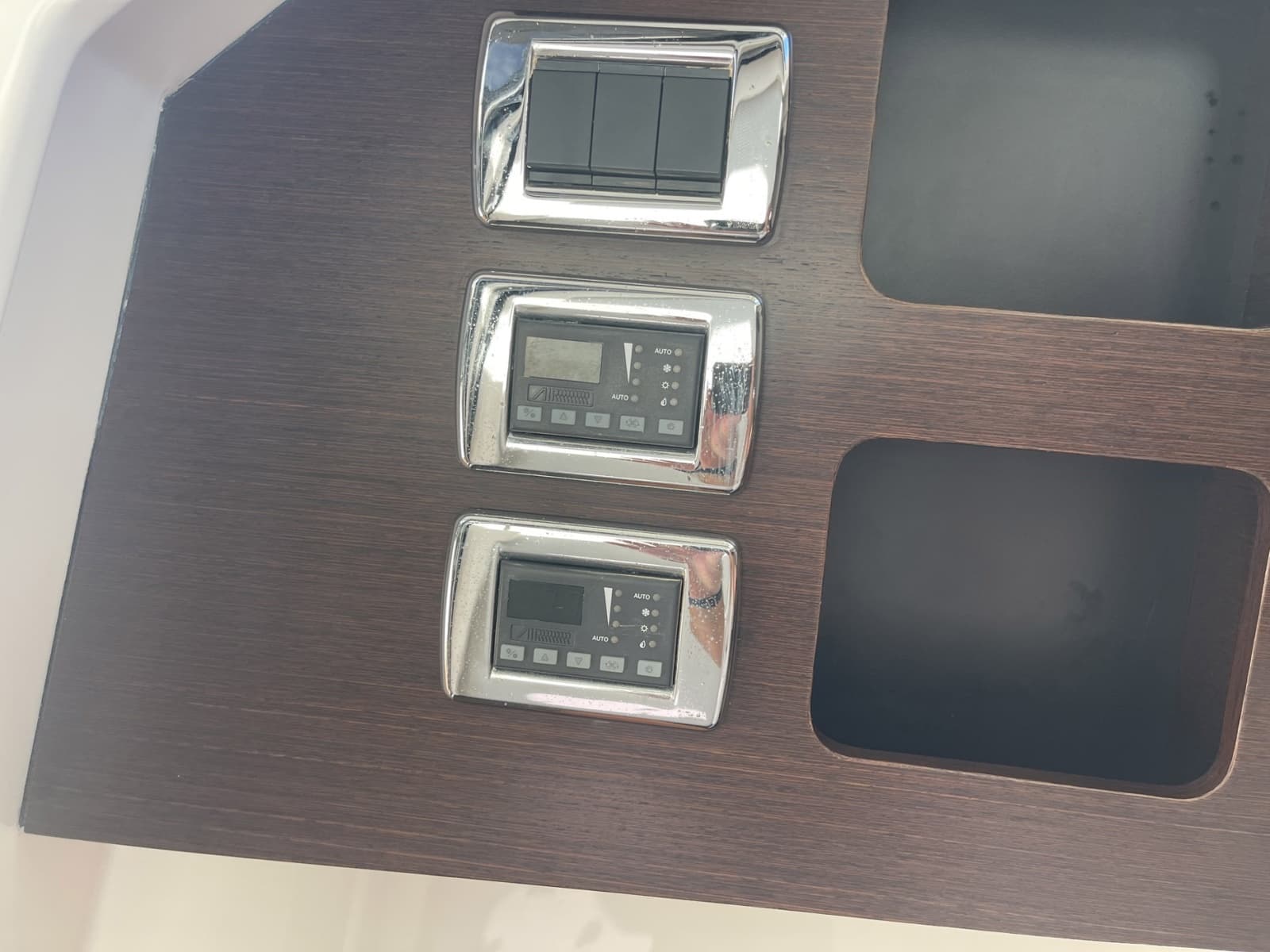 2017 Pursuit S 408 Sport