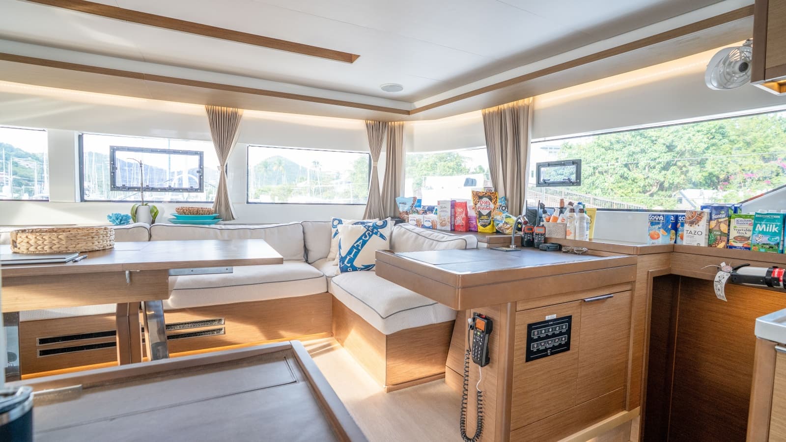 2019 Lagoon 50 - Photo 31