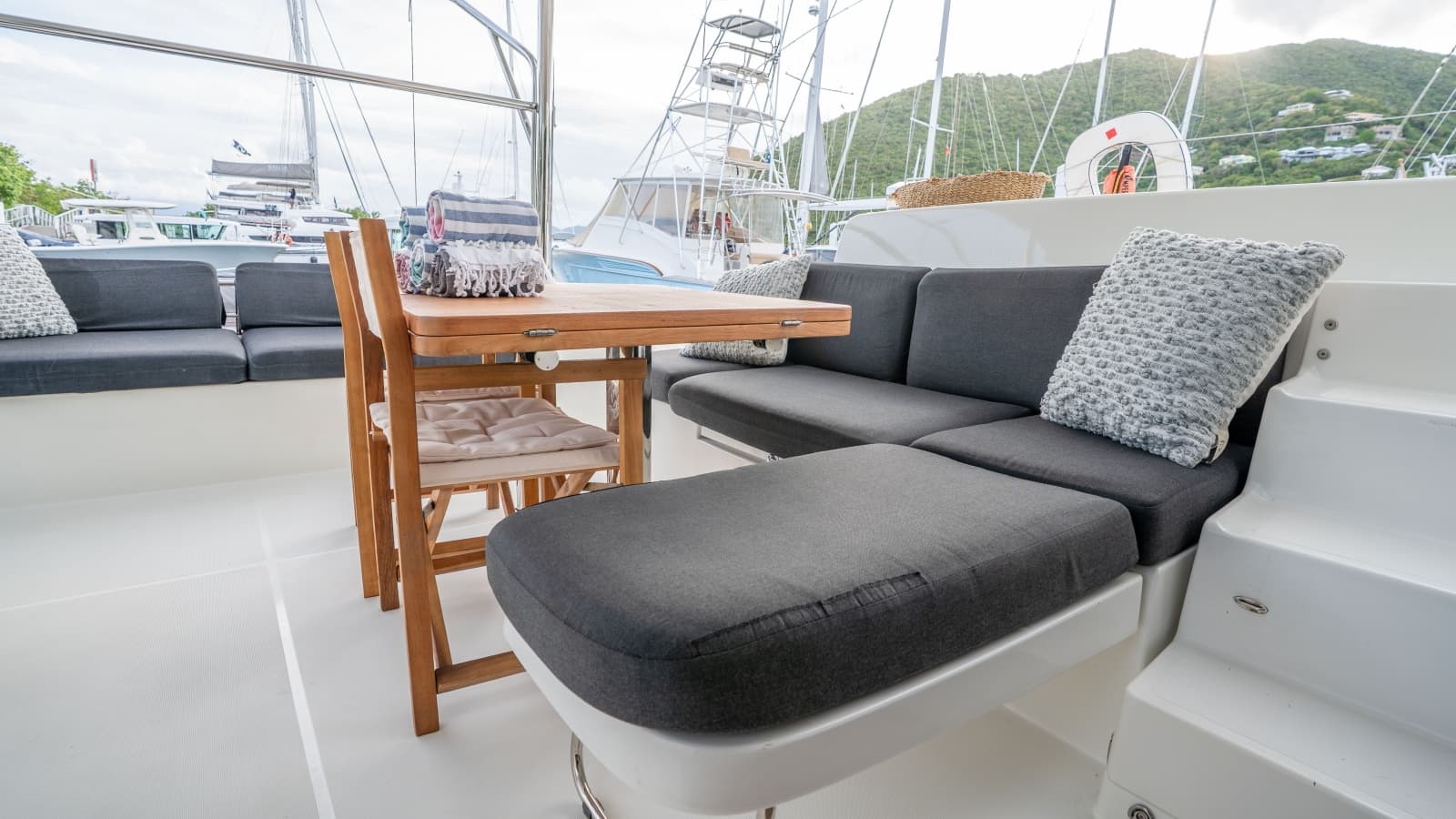2019 Lagoon 50 - Photo 21
