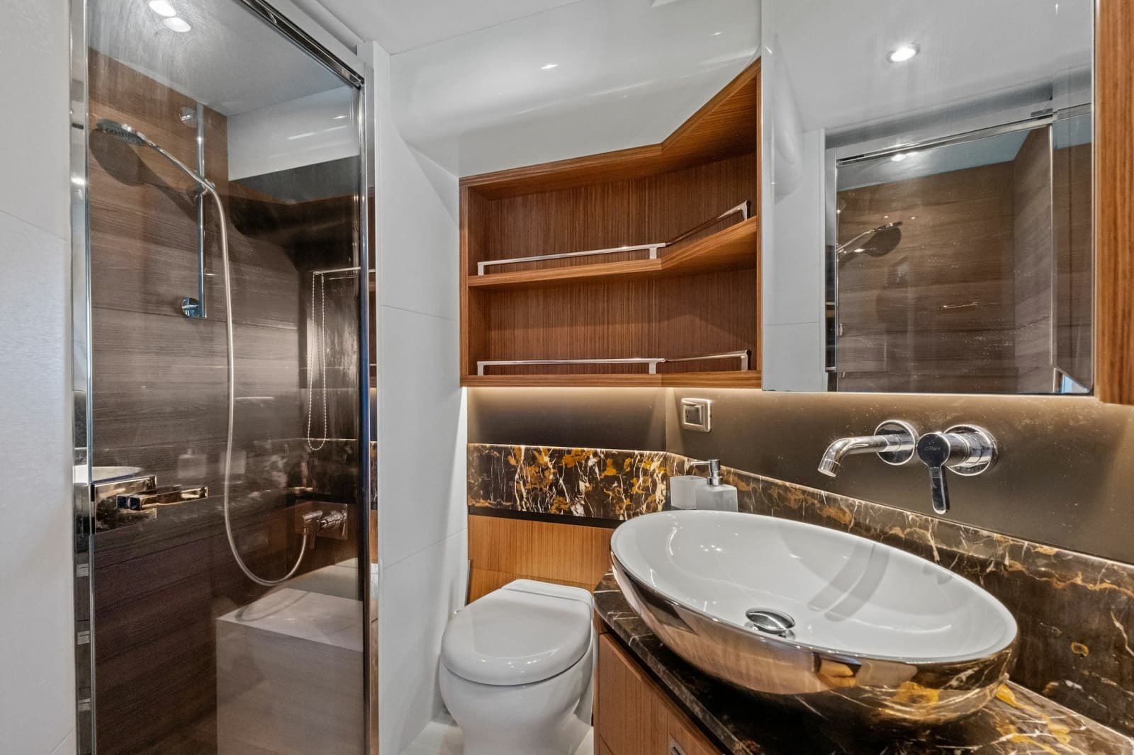 2019 Absolute 52 Navetta - Photo 37
