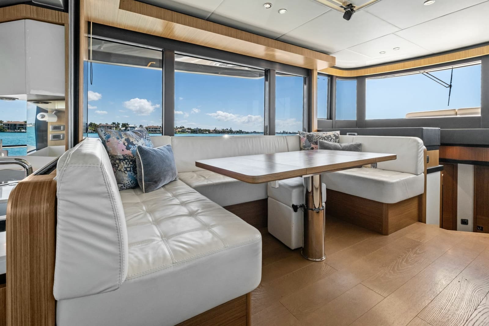 2019 Absolute 52 Navetta - Photo 20
