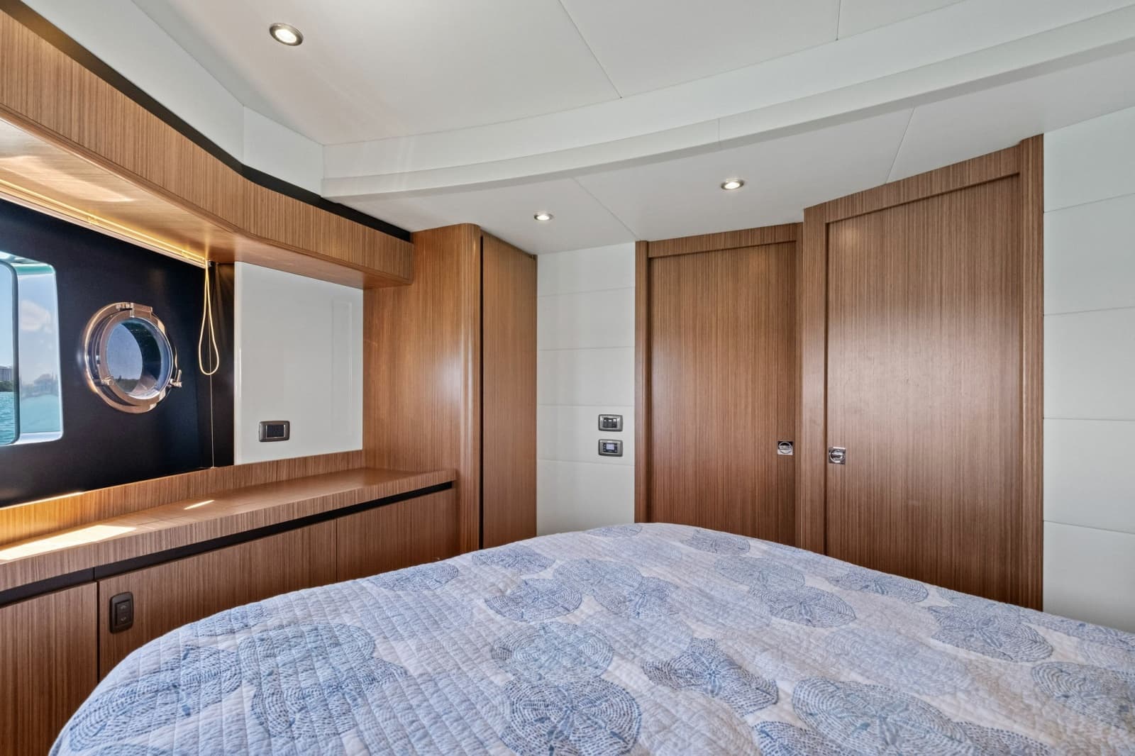 2019 Absolute 52 Navetta - Photo 36