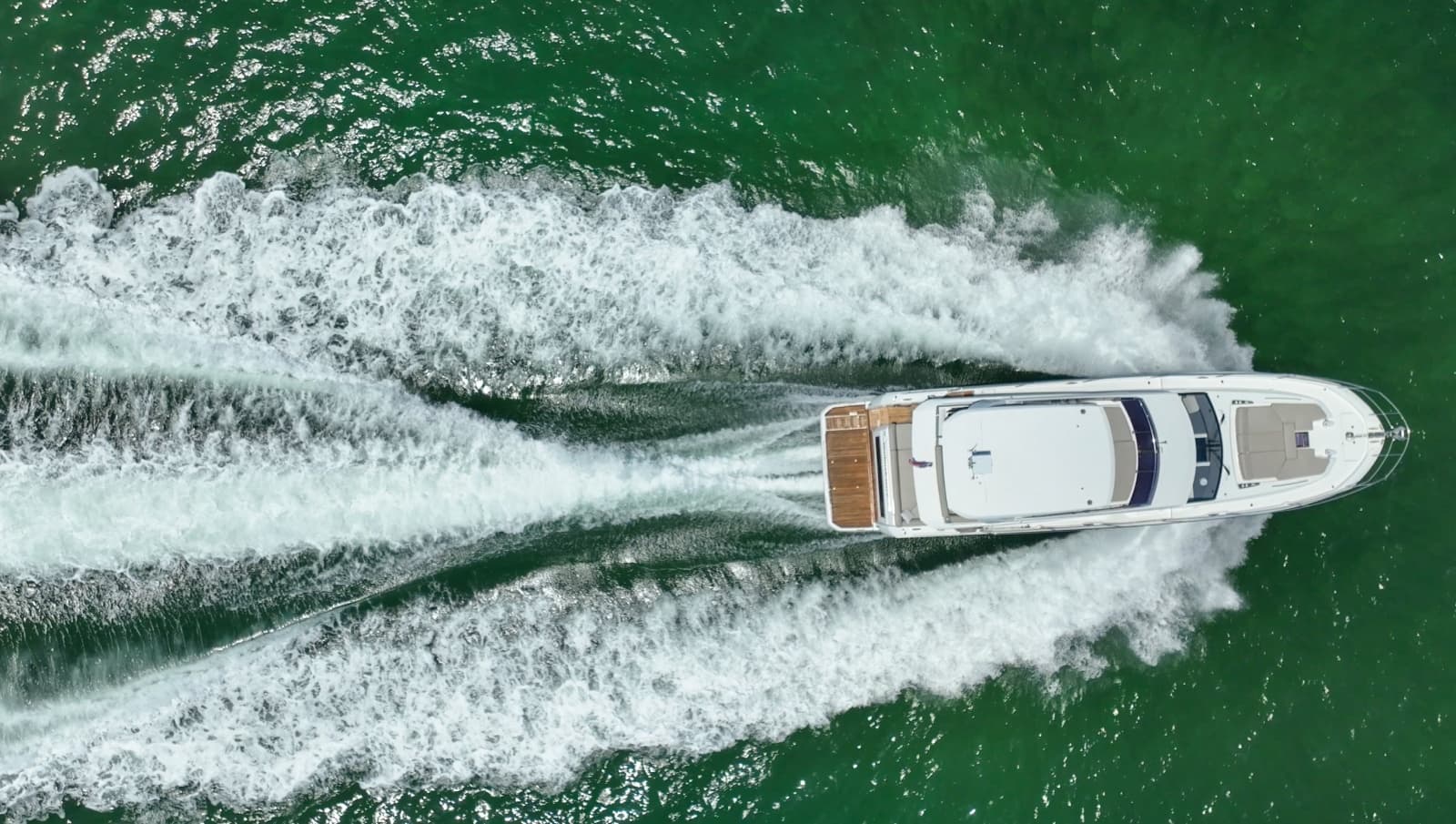 2023 Prestige 590 - Photo 6