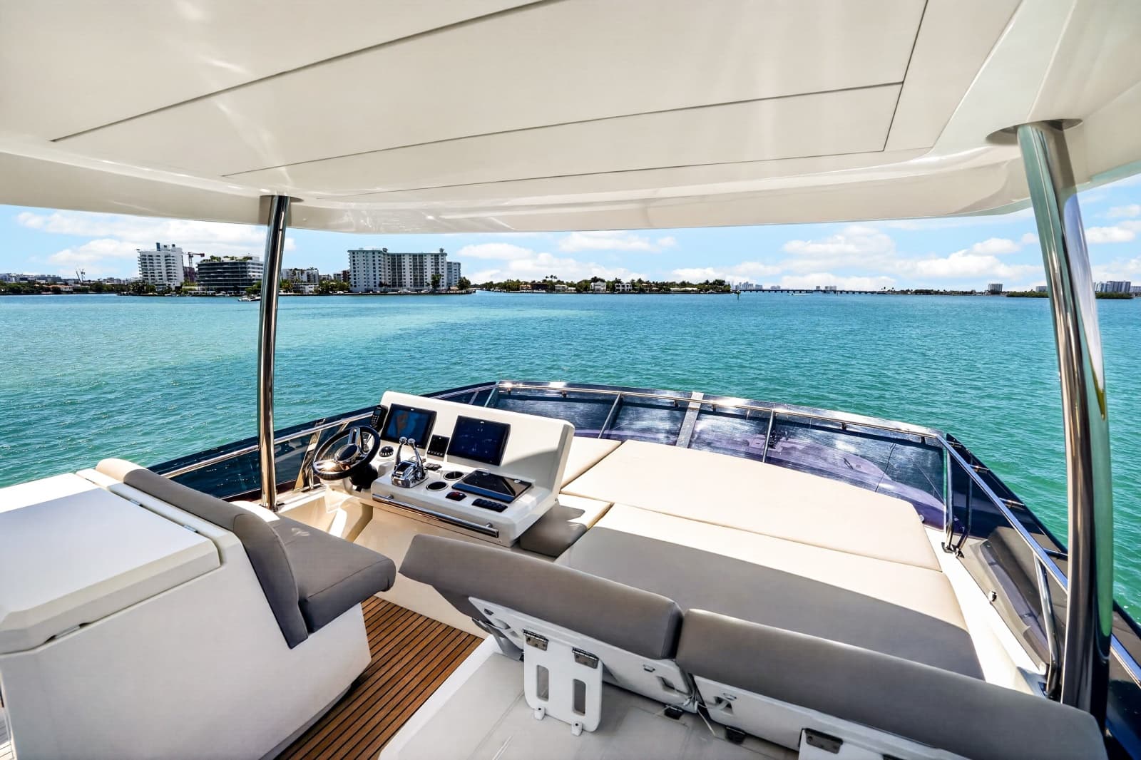 2023 Prestige 590 - Photo 75