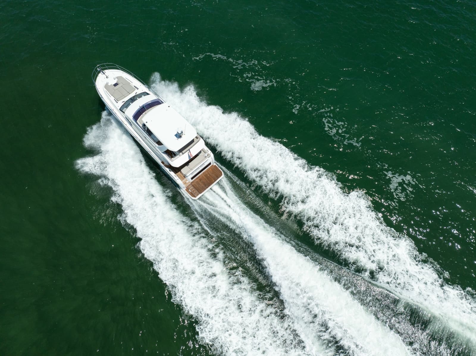 2023 Prestige 590 - Photo 4