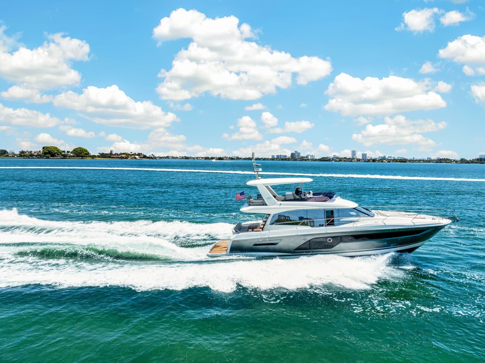 2023 Prestige 590 - Photo 11