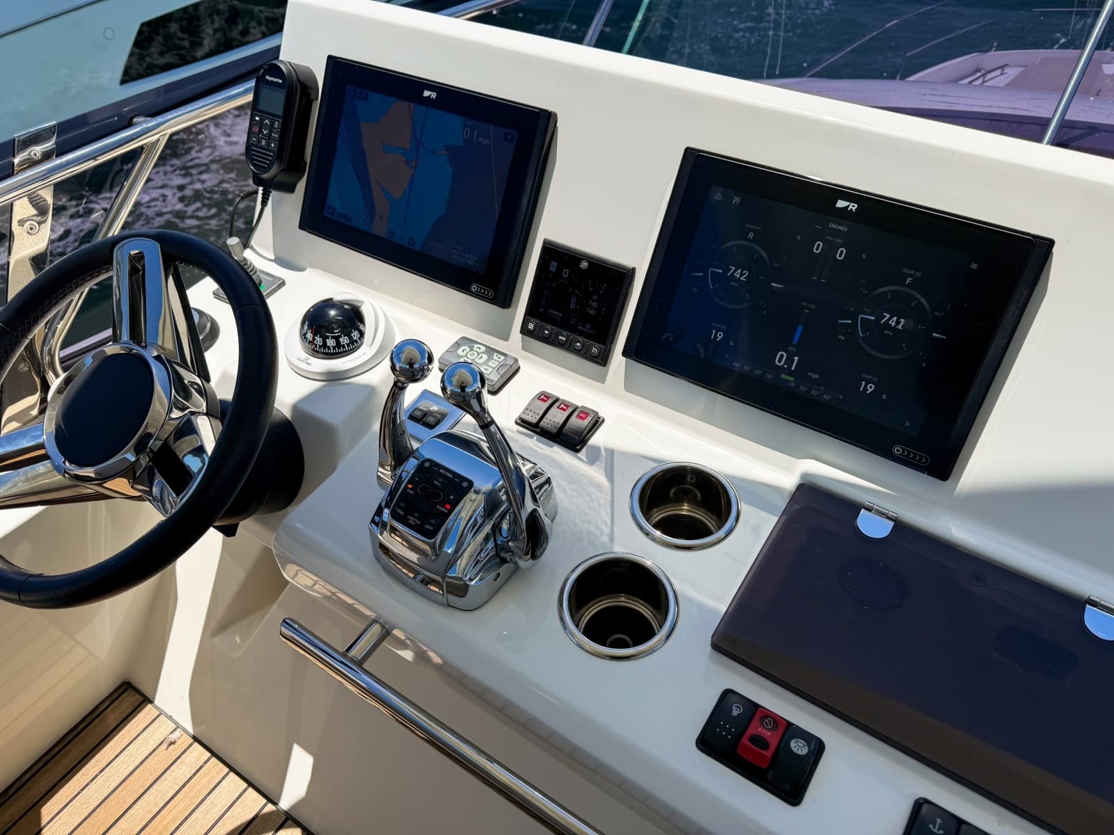 2023 Prestige 590 - Photo 72