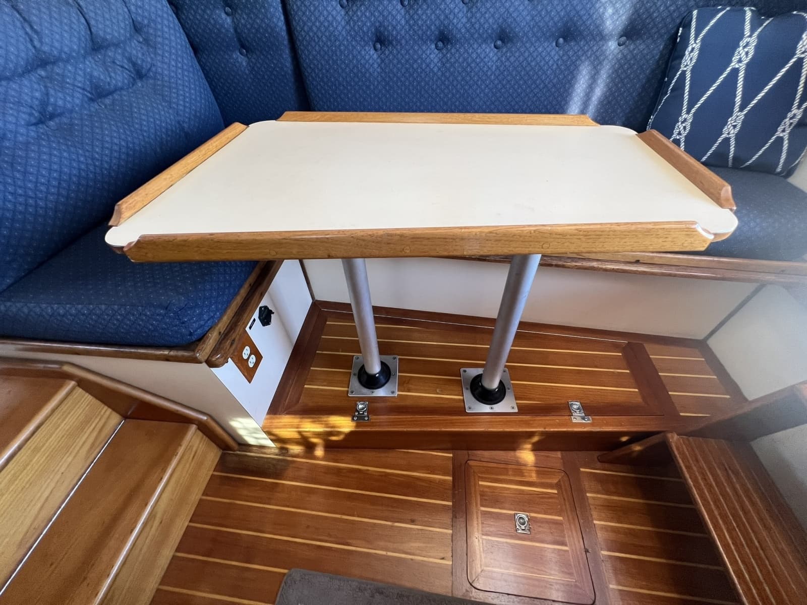 1993 Nordic Tugs 26 Tug