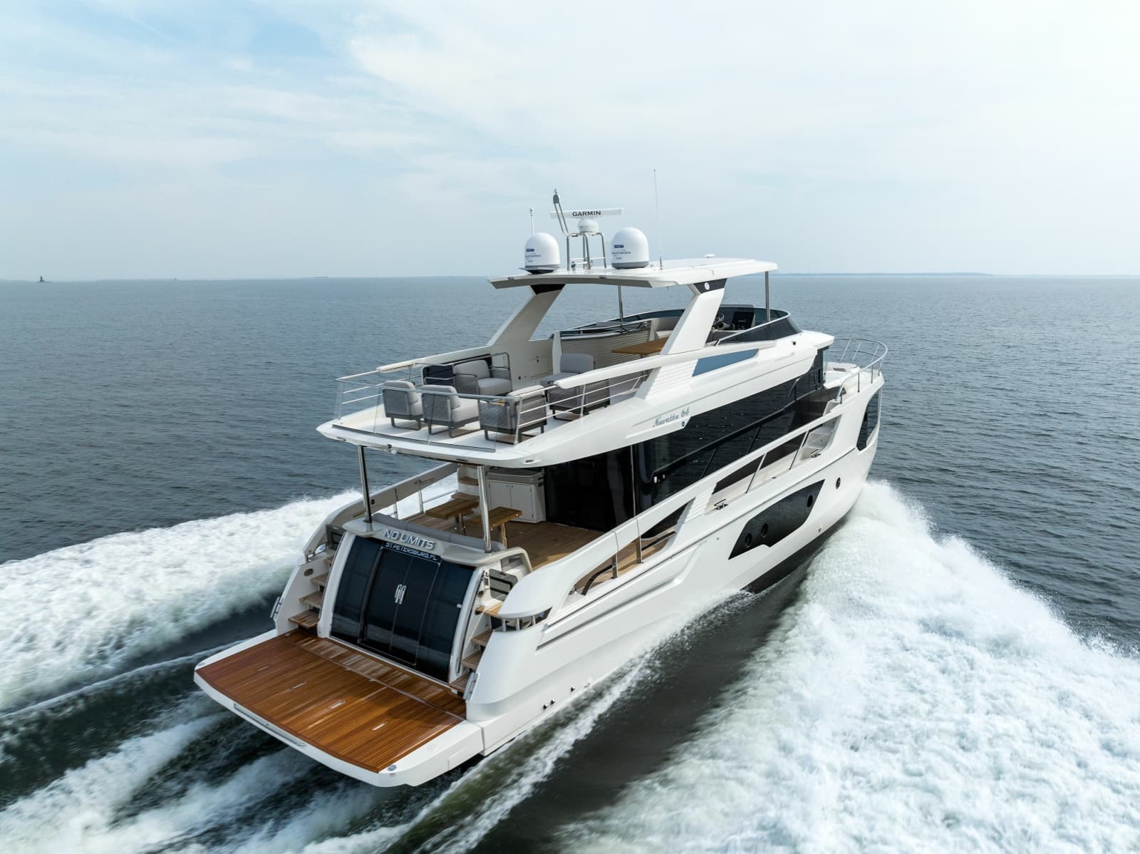 2024 Absolute Navetta 64