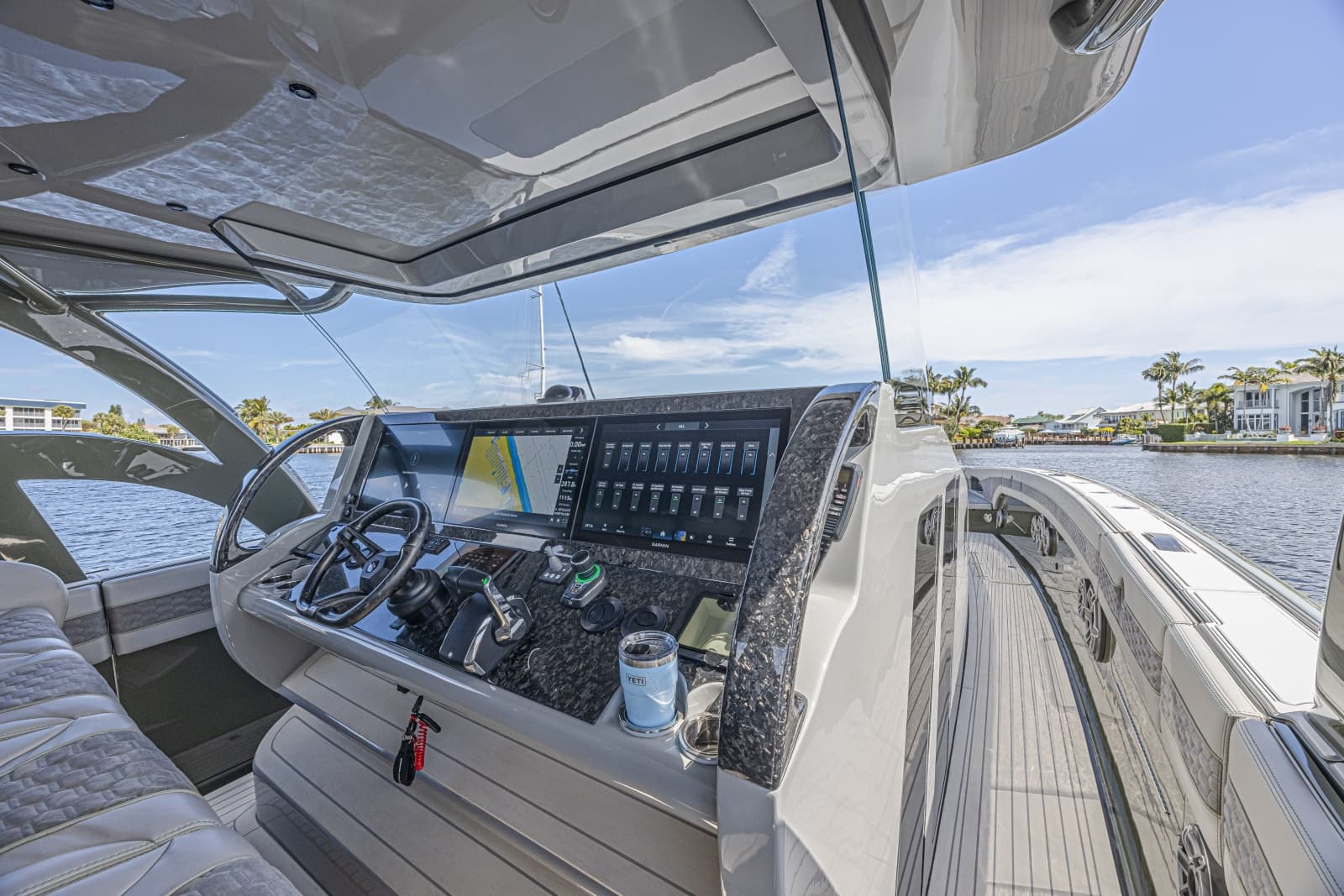 2025 Midnight Express 52 Vitesse - Photo 13