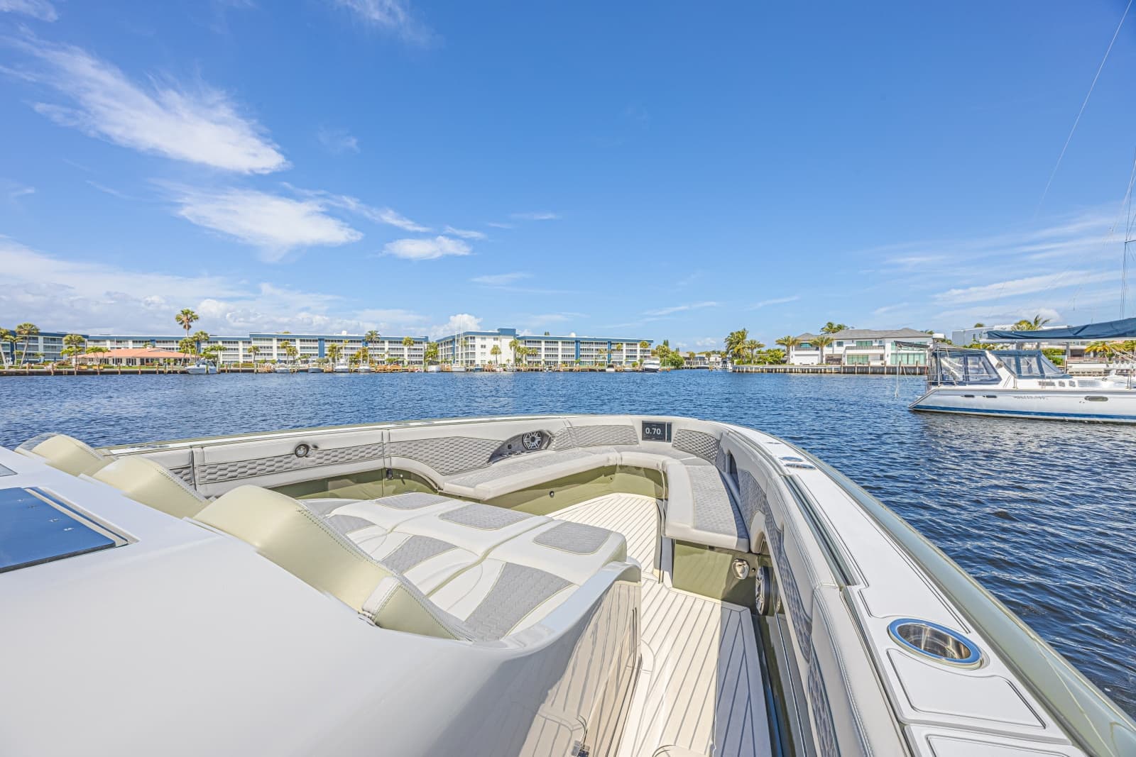 2025 Midnight Express 52 Vitesse - Photo 20