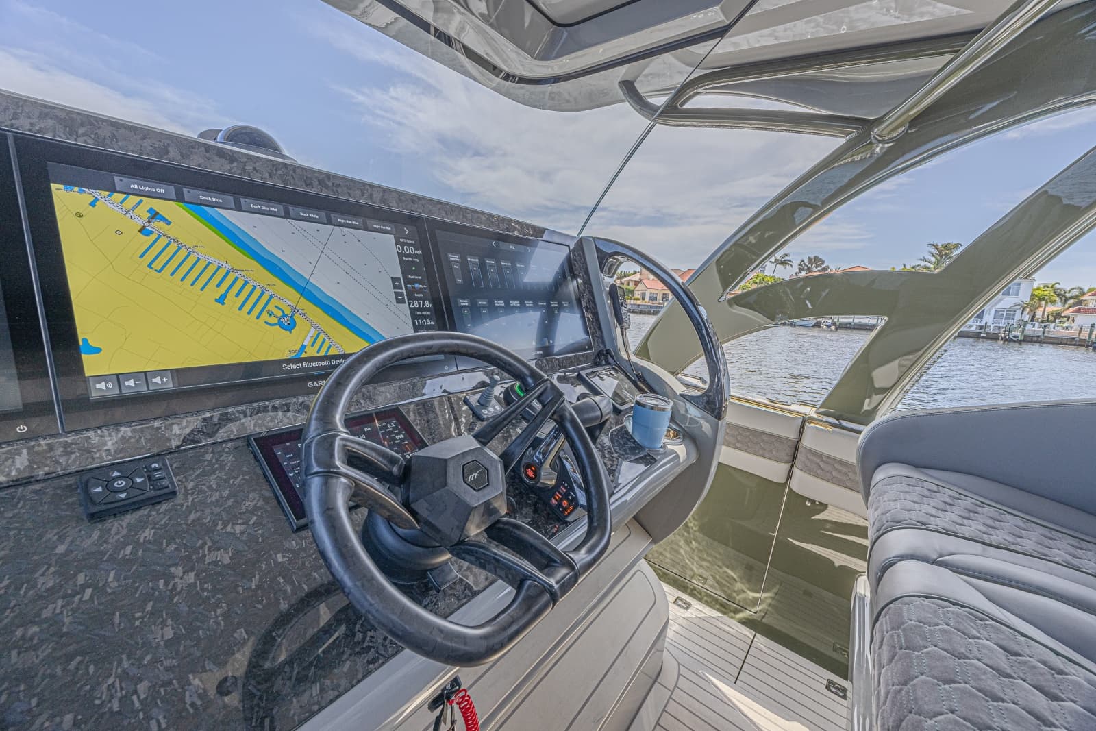 2025 Midnight Express 52 Vitesse - Photo 12