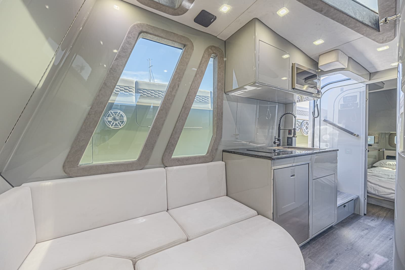 2025 Midnight Express 52 Vitesse - Photo 31