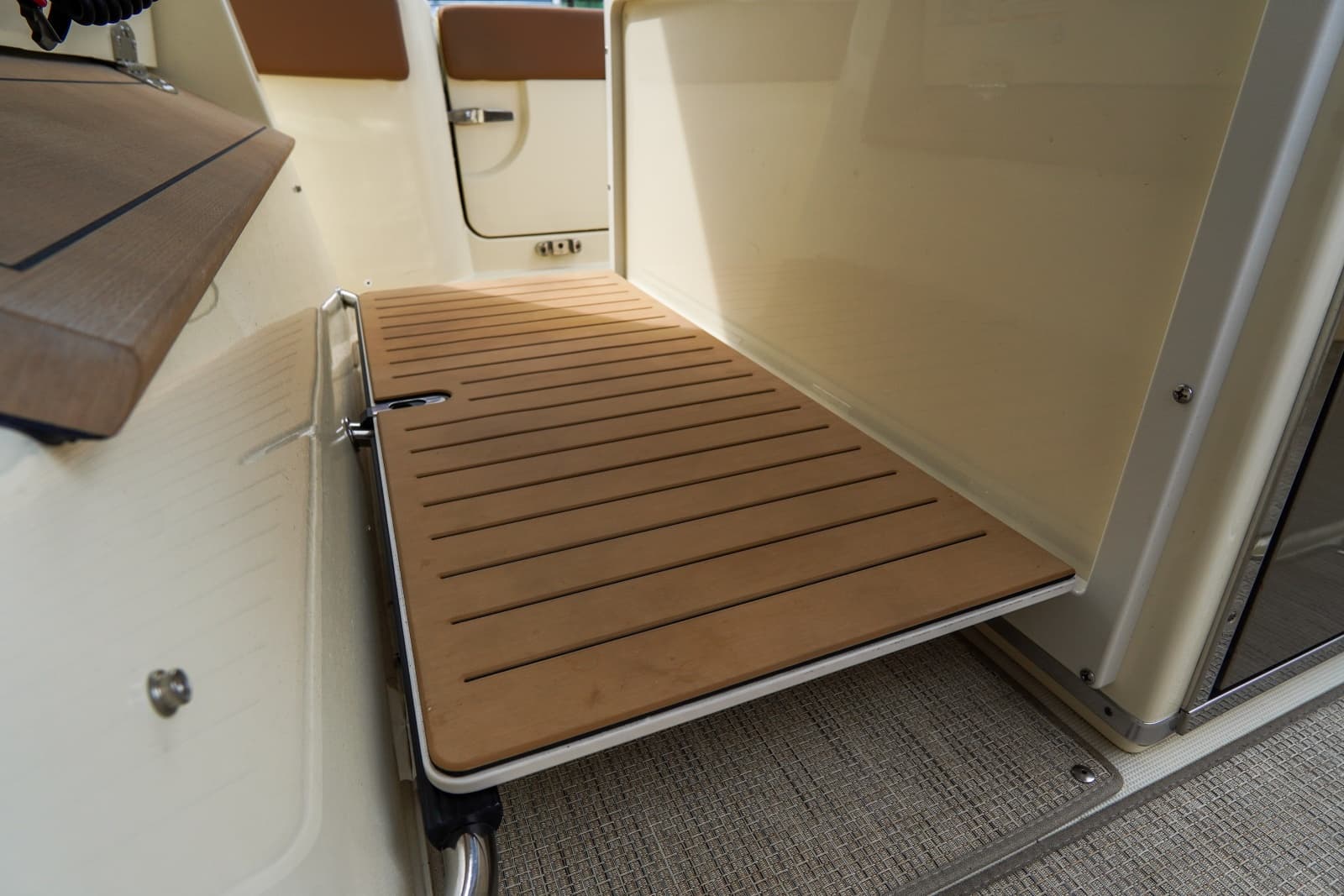 2026 Chris-Craft 31 Catalina