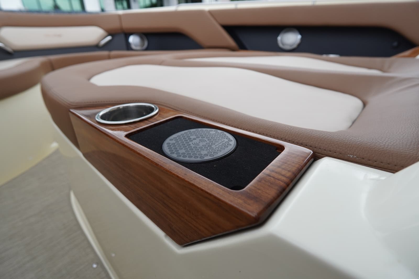 2026 Chris-Craft 31 Catalina