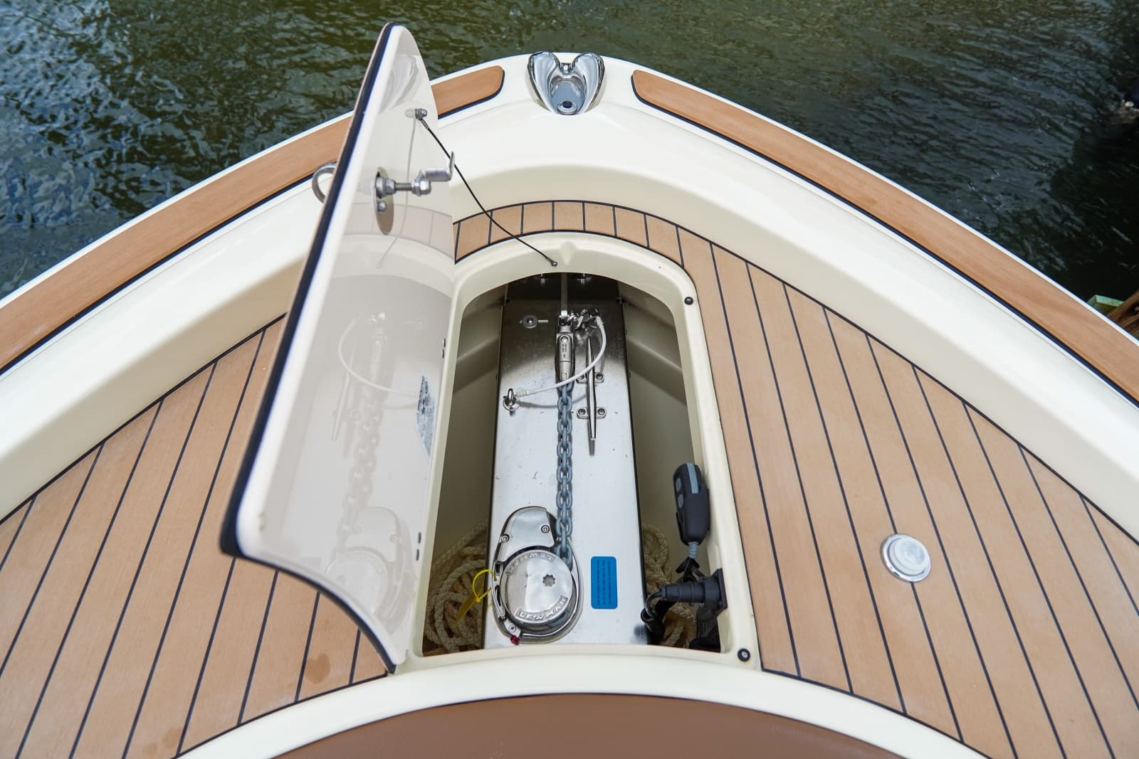 2026 Chris-Craft 31 Catalina