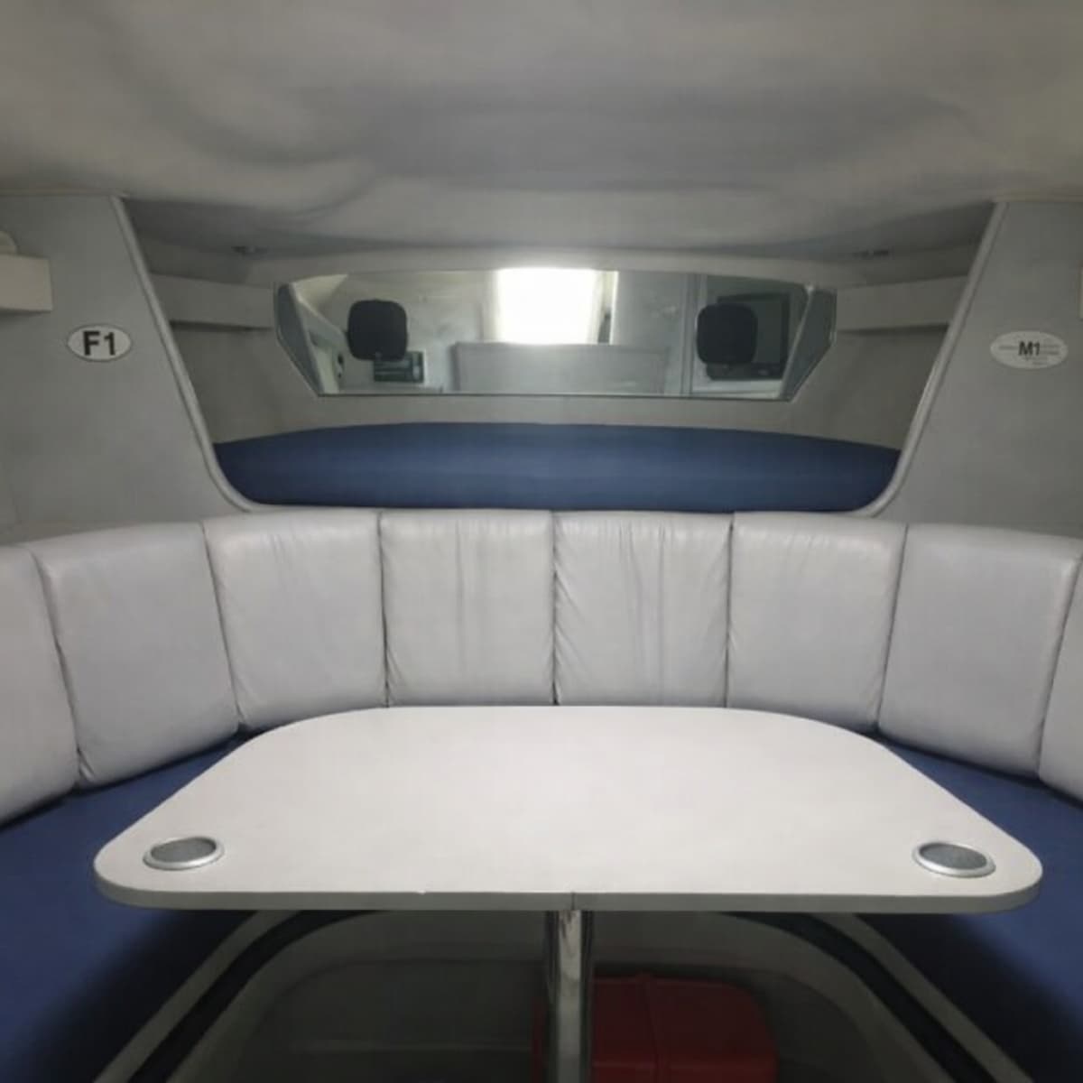 1992 Tiara Yachts 270 Sport