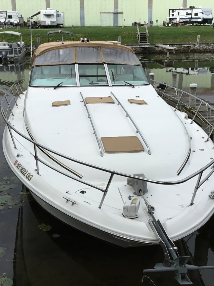 1995 Sea Ray Sun Dancer 370