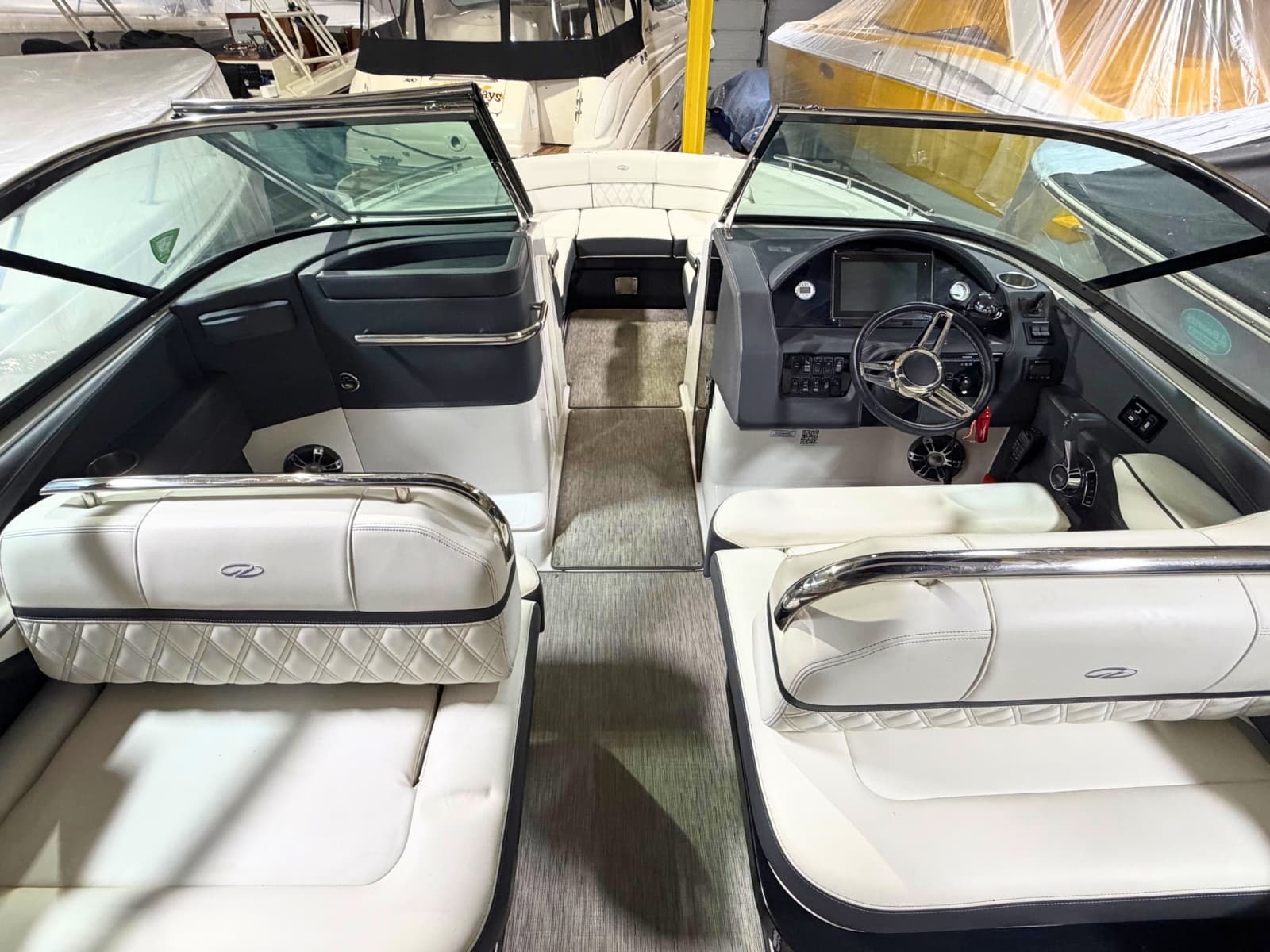 2019 Regal 2800 Bowrider