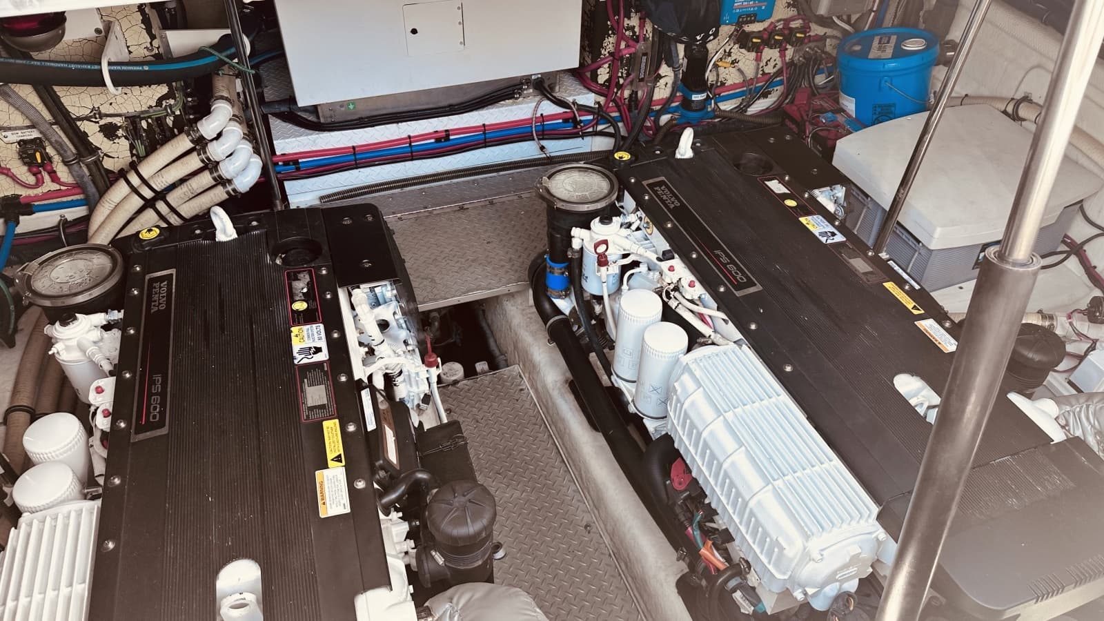 2012 Formula 45 Yacht