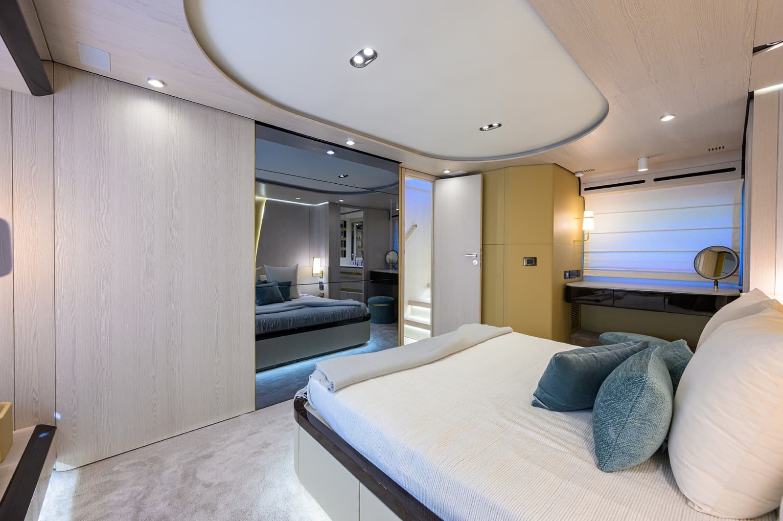 Azimut 78 - DT78 - Master Stateroom