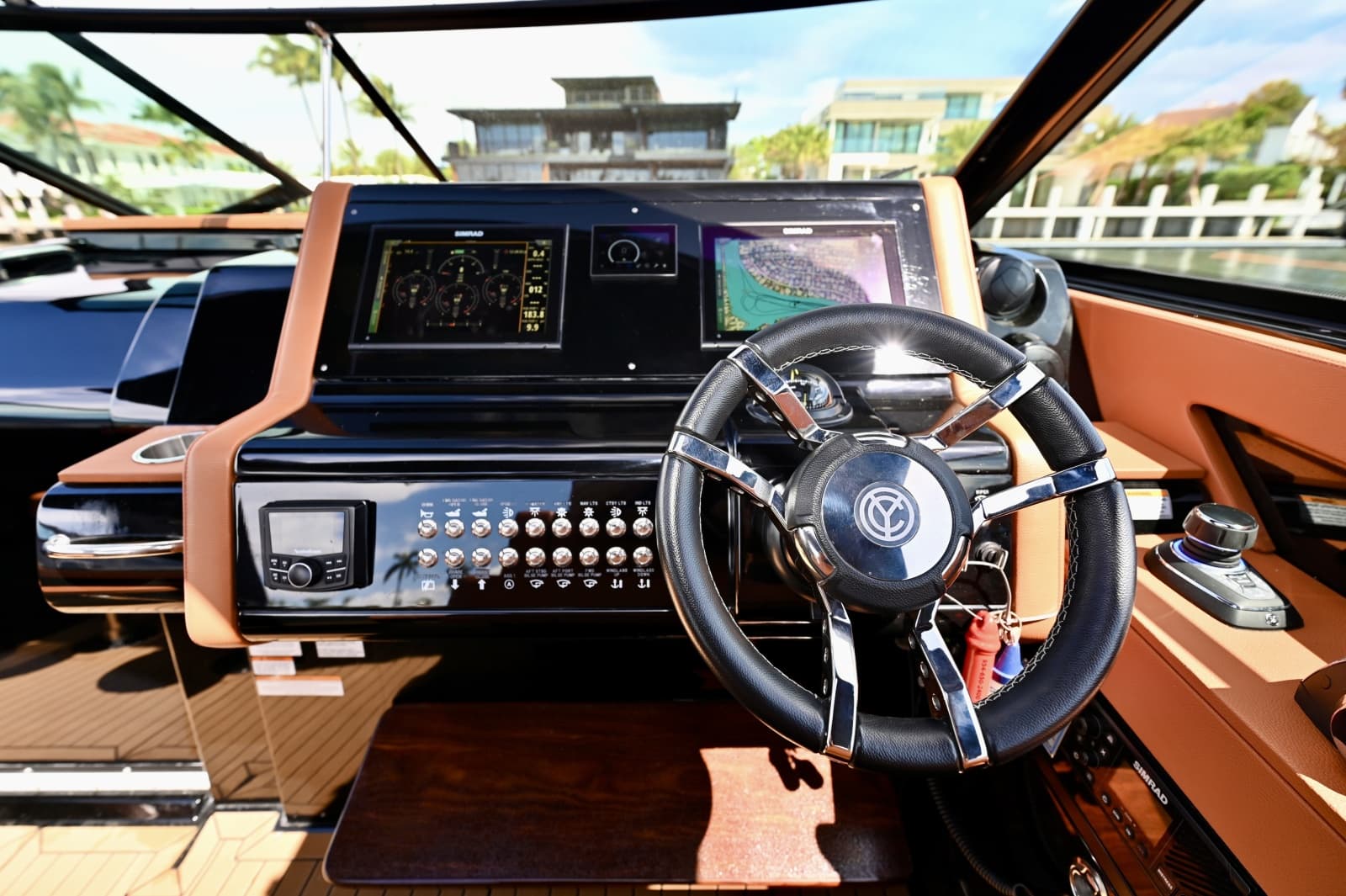 Helm Electronics and Navigation