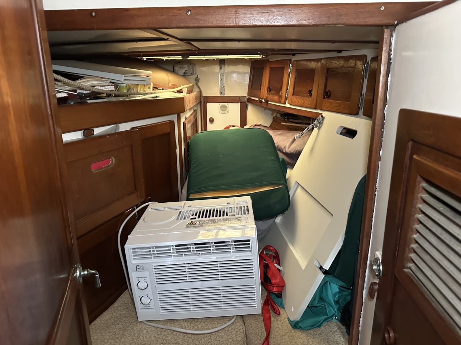 1976 Valiant Valiant 40