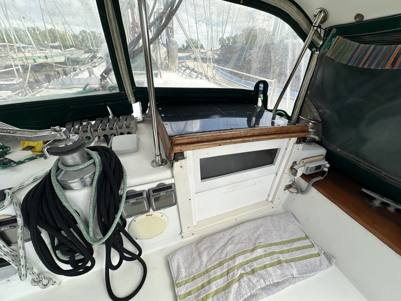 1976 Valiant Valiant 40