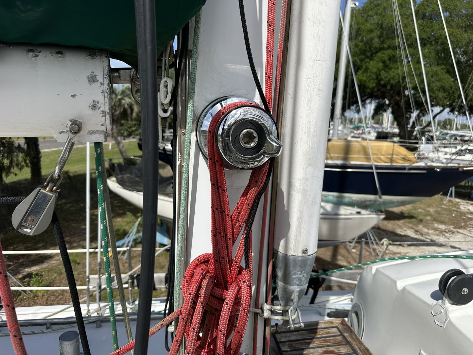 1976 Valiant Valiant 40