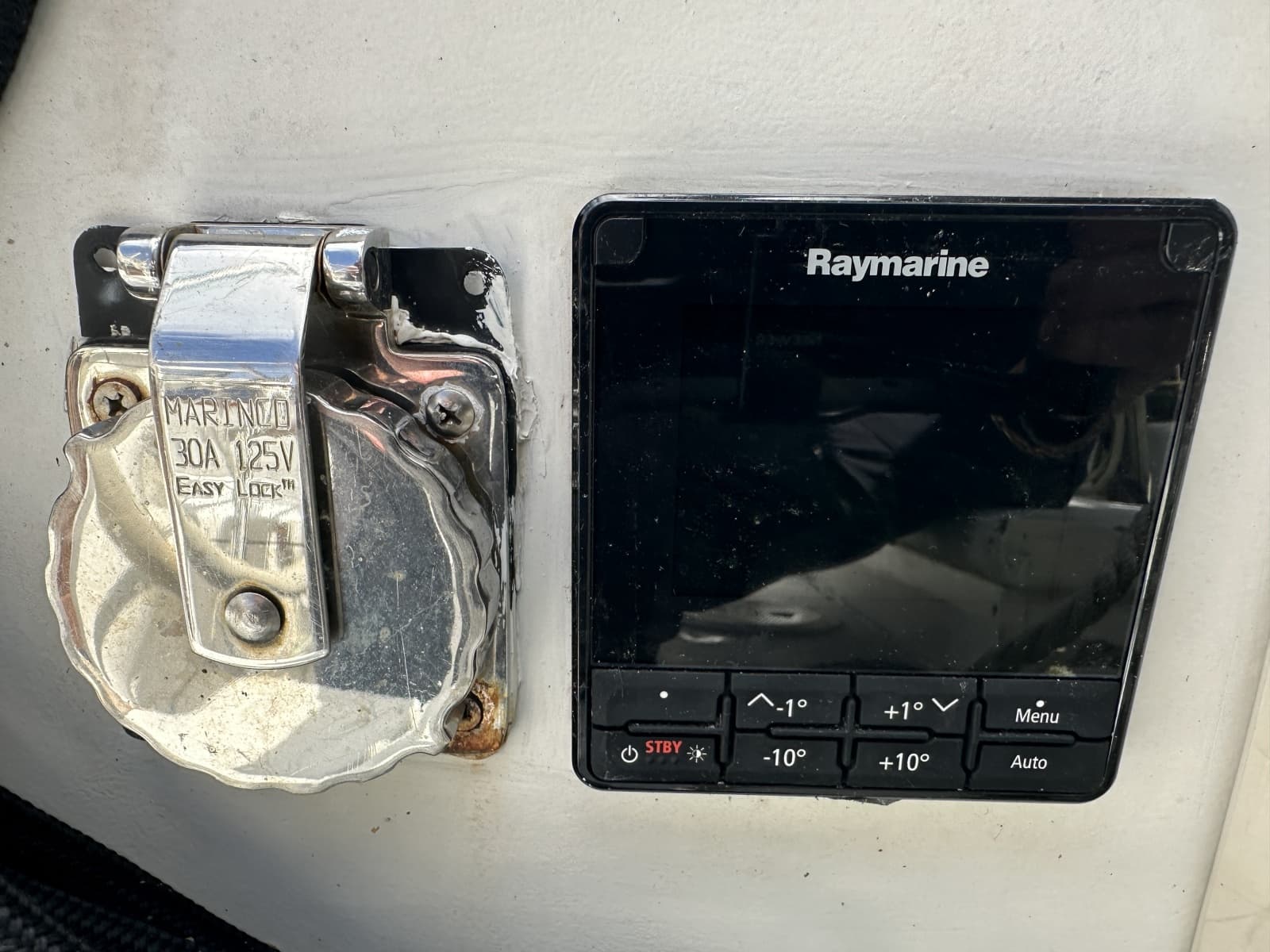 1976 Valiant Valiant 40