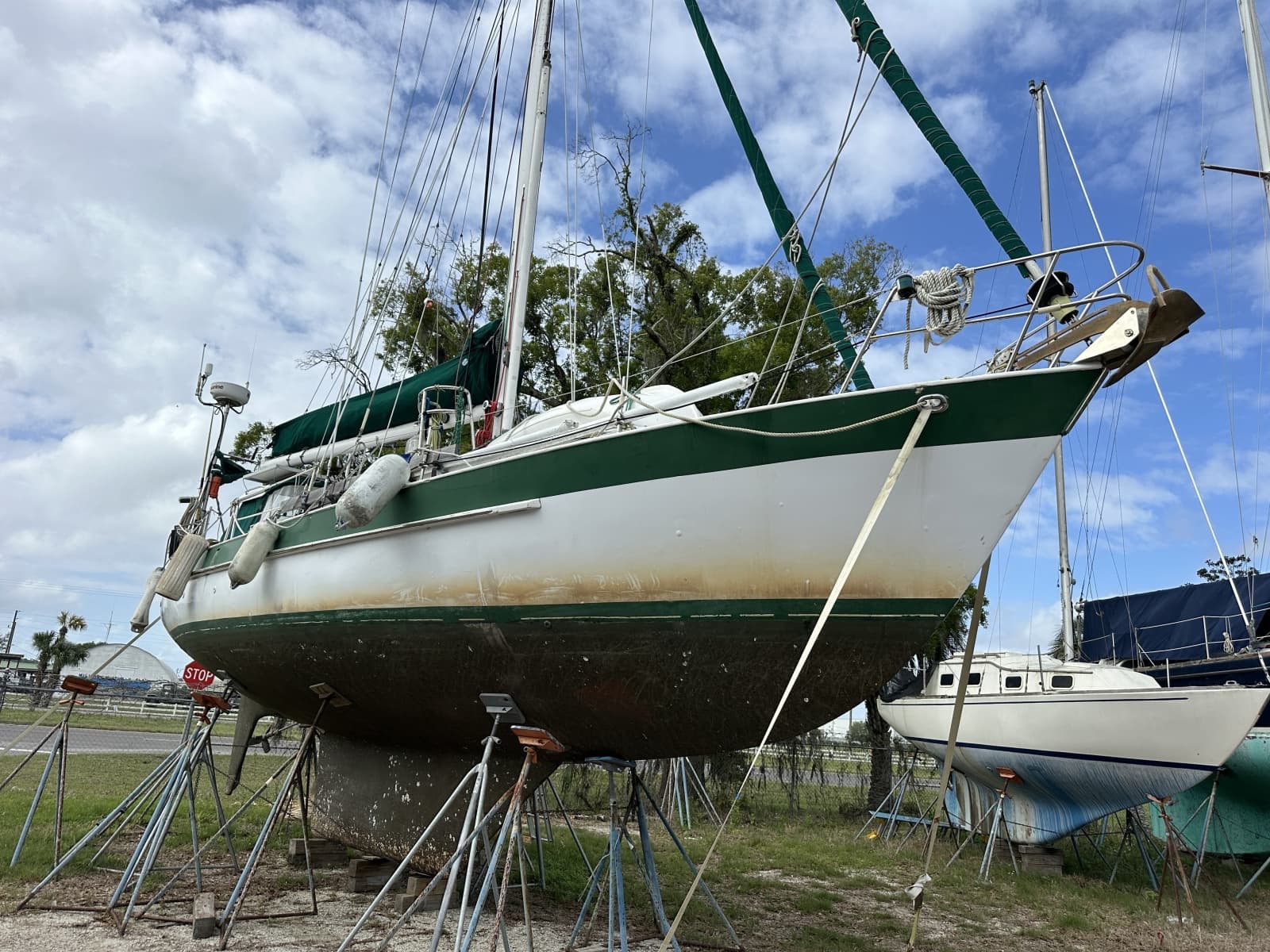 1976 Valiant Valiant 40
