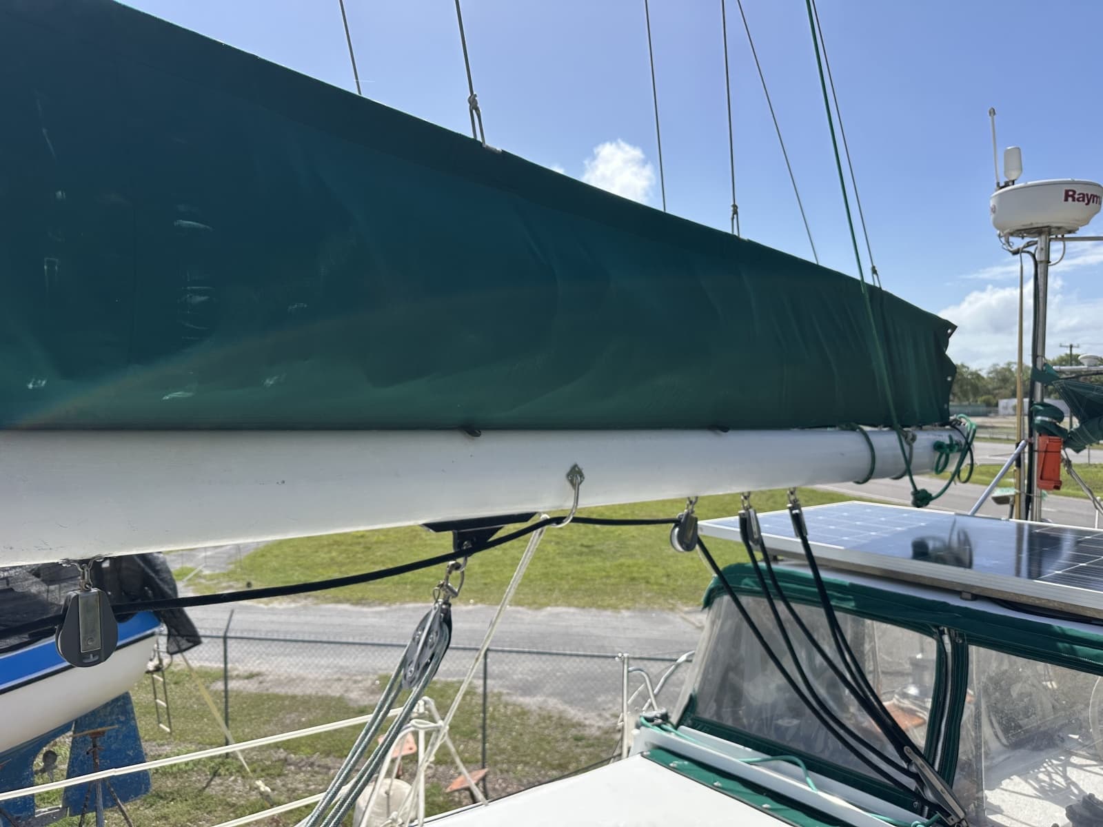 1976 Valiant Valiant 40