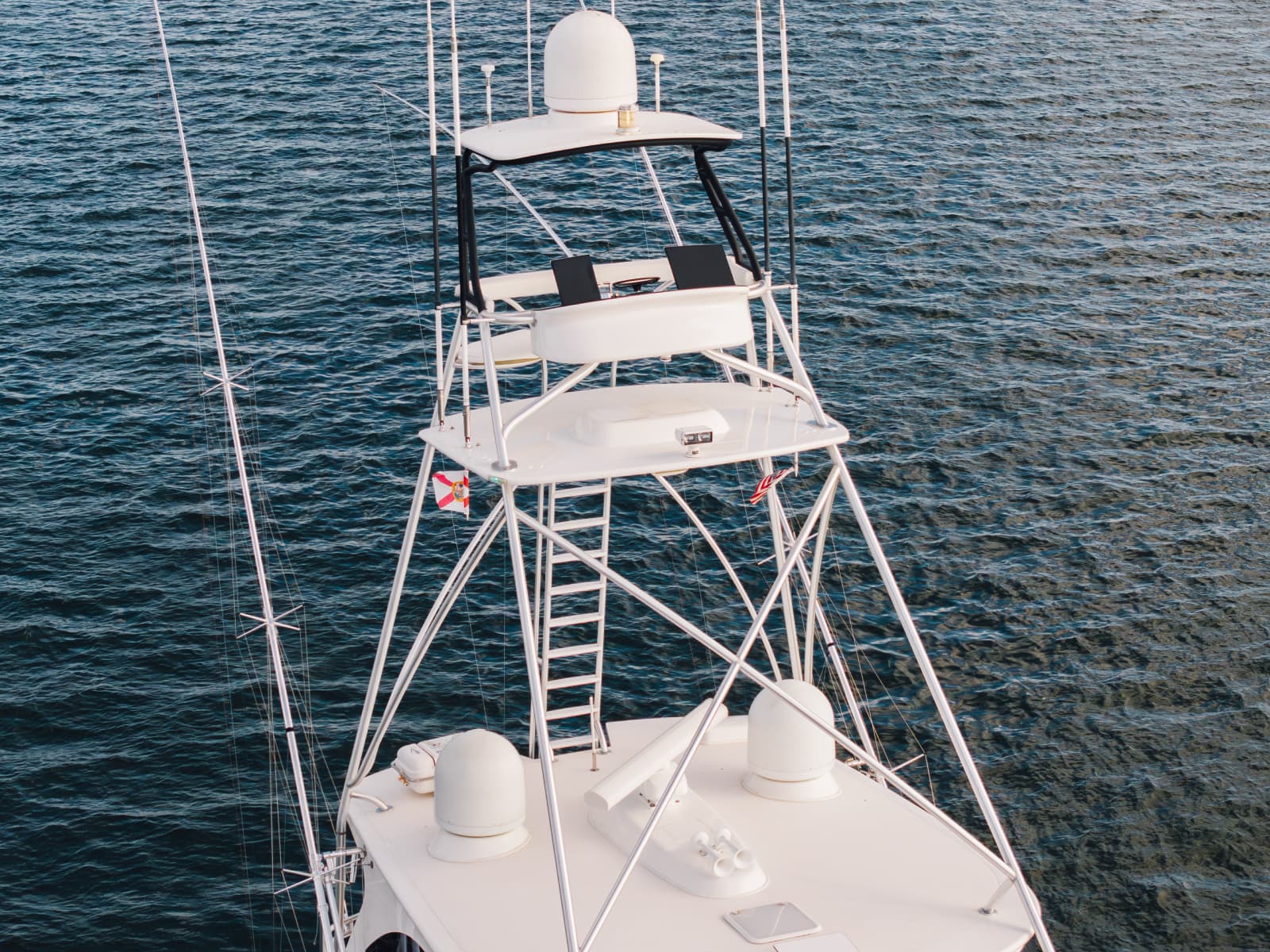 2015 Viking 70 CV ENCLOSED BRIDGE