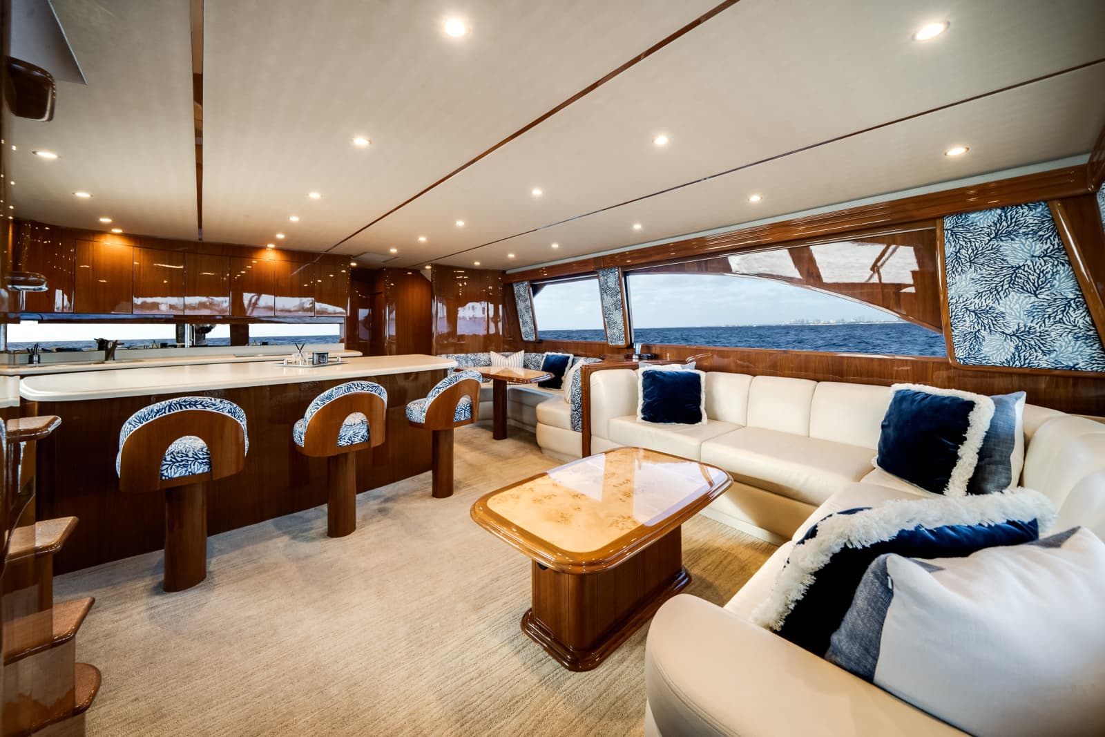 2015 Viking 70 CV ENCLOSED BRIDGE