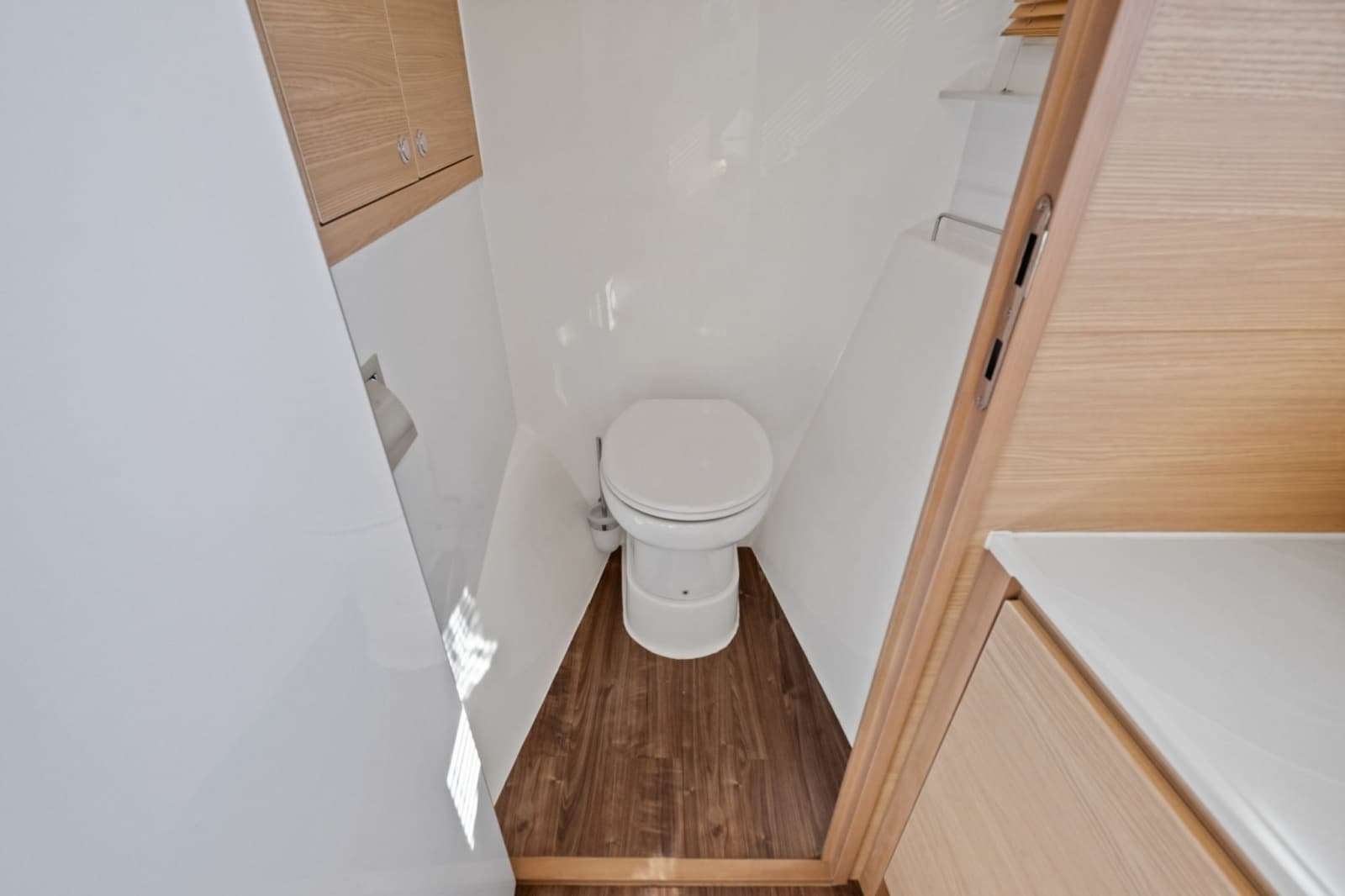 2022 54 Aquila Powercat 'Remarkable I'