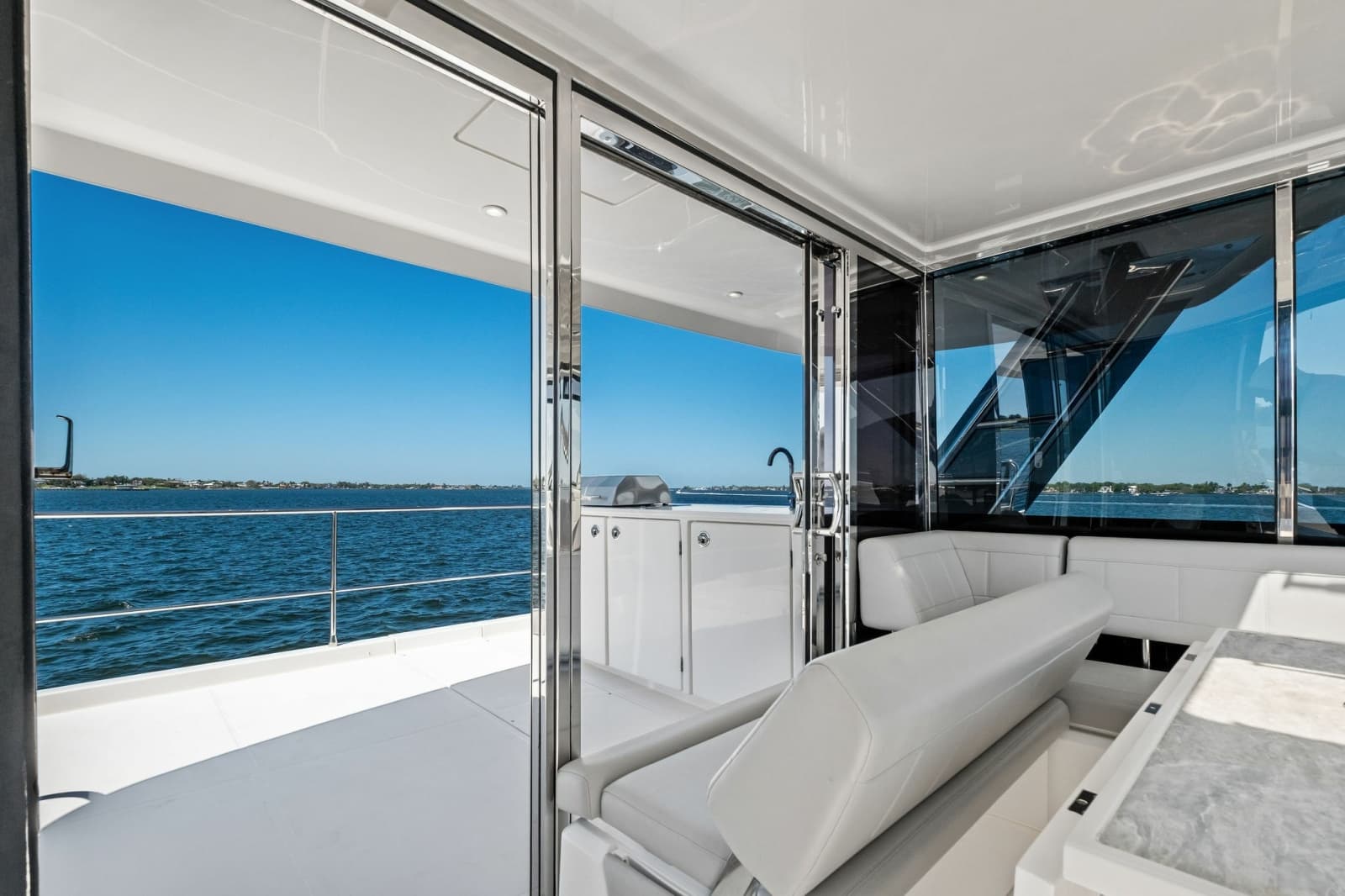 2022 54 Aquila Powercat 'Remarkable I'