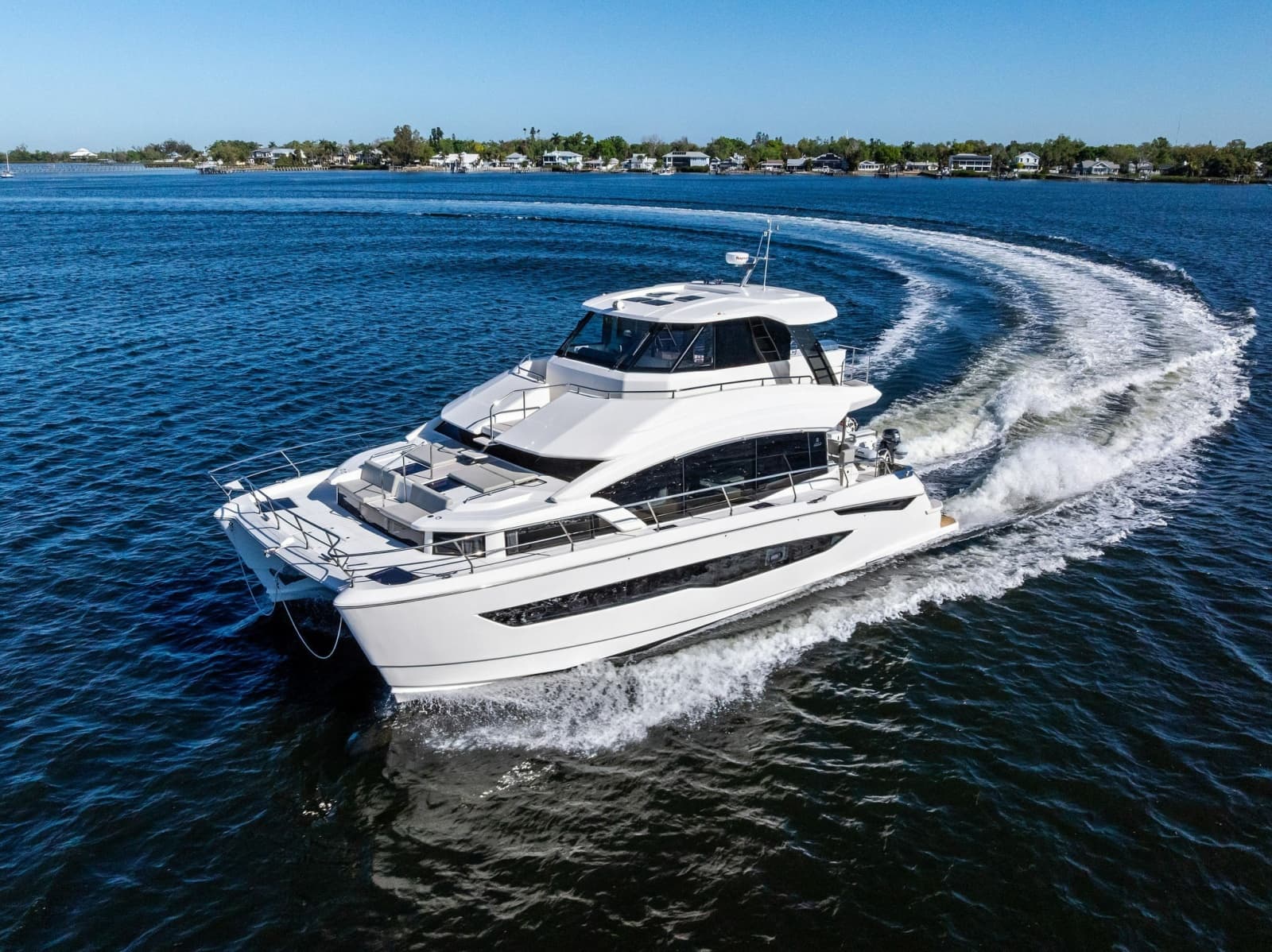2022 54 Aquila Powercat 'Remarkable I'