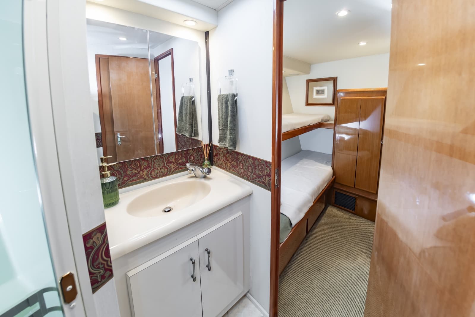 60VikingDarkHorse083