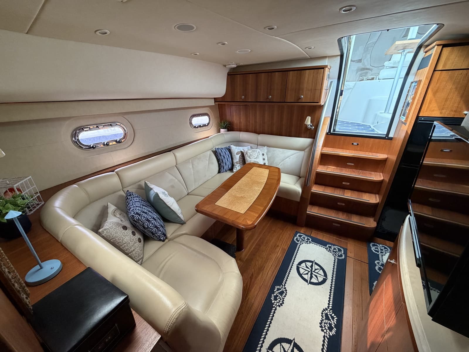 2006 Tiara Yachts 43 Sovran - Photo 14