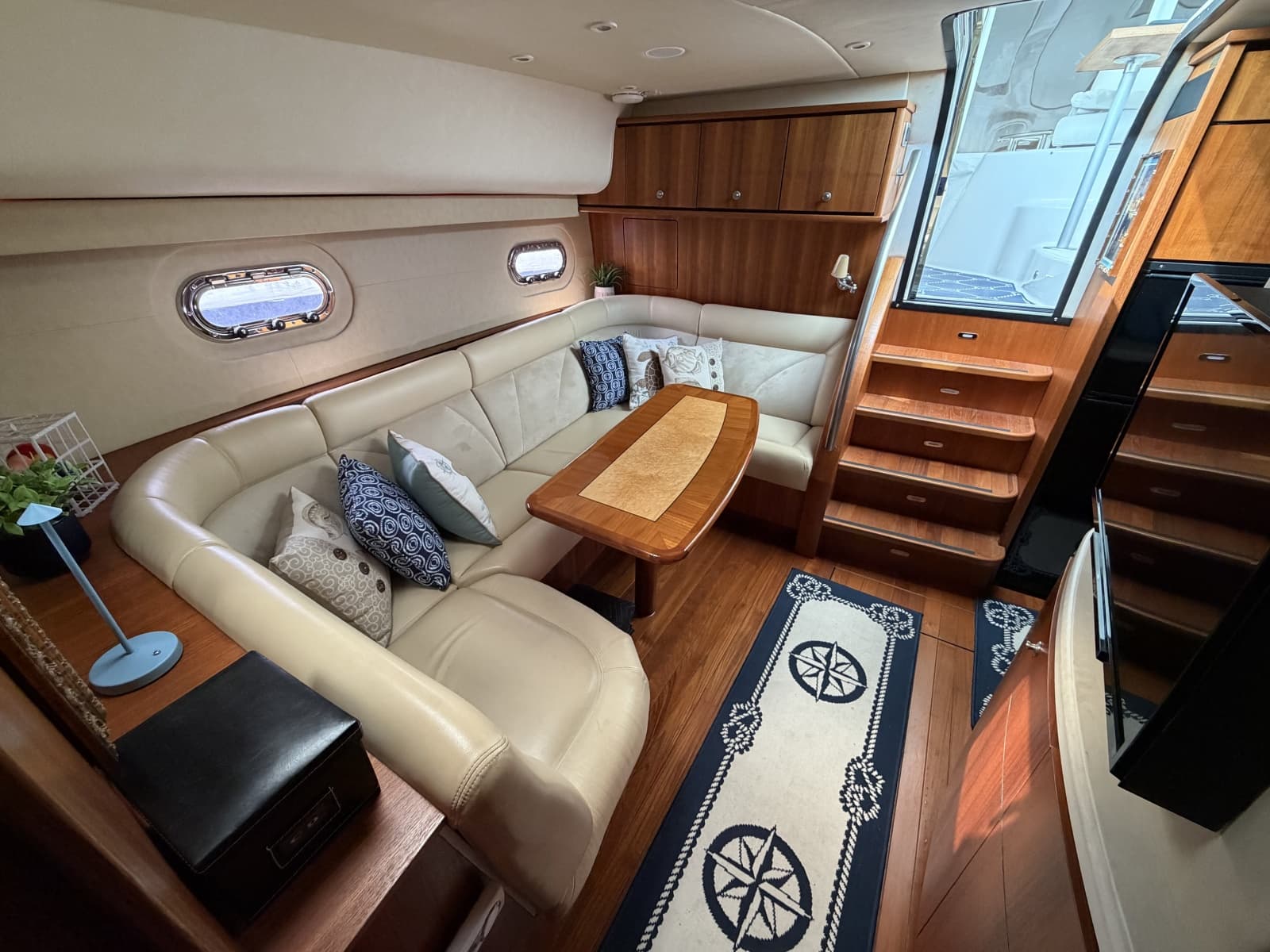 2006 Tiara Yachts 43 Sovran - Photo 15