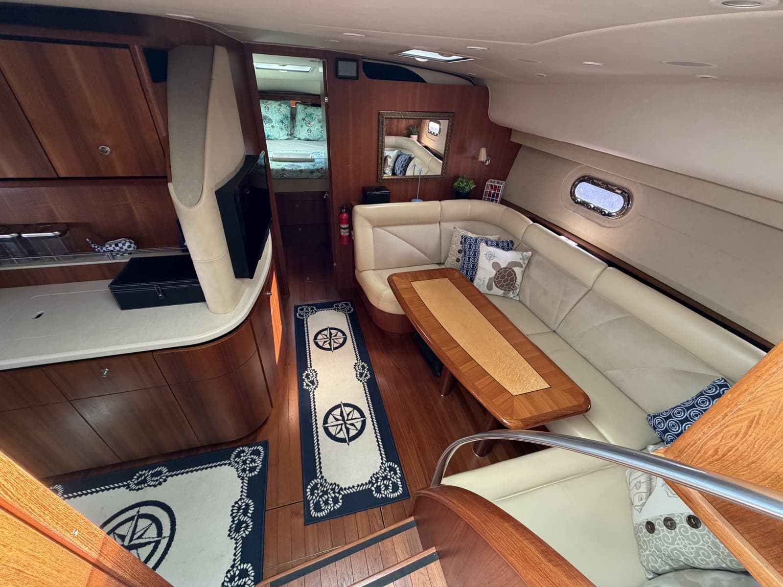2006 Tiara Yachts 43 Sovran - Photo 10
