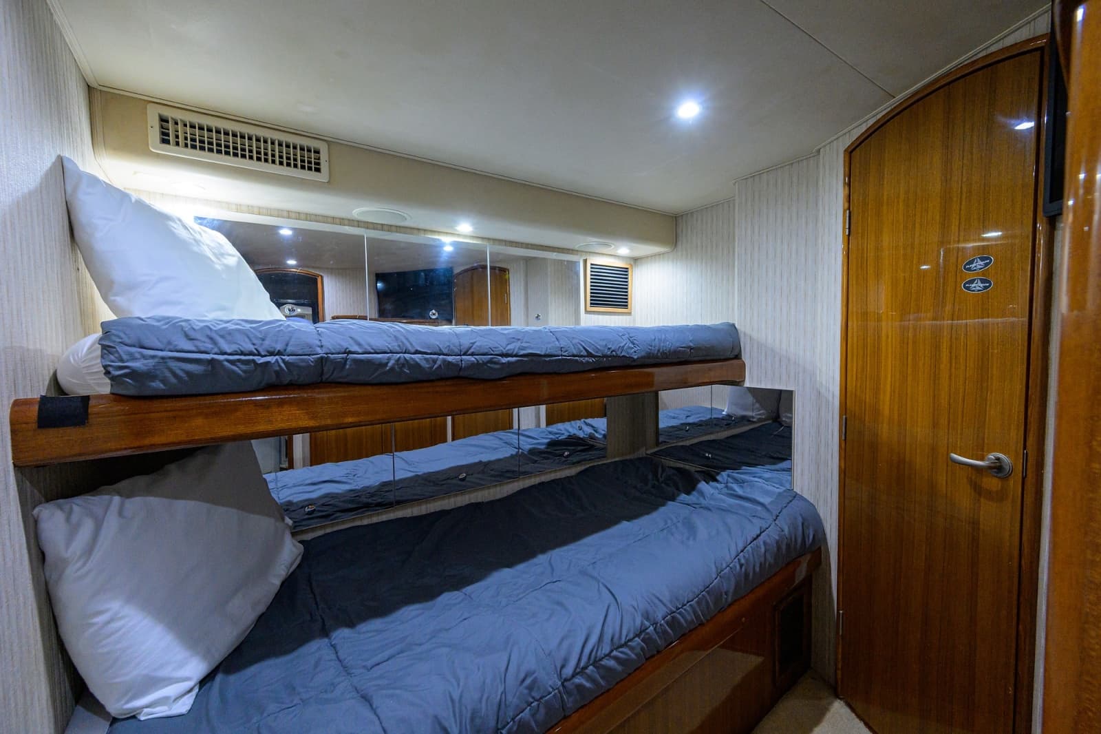 Viking 68 - BLOWFISH3 - Crew Quaters