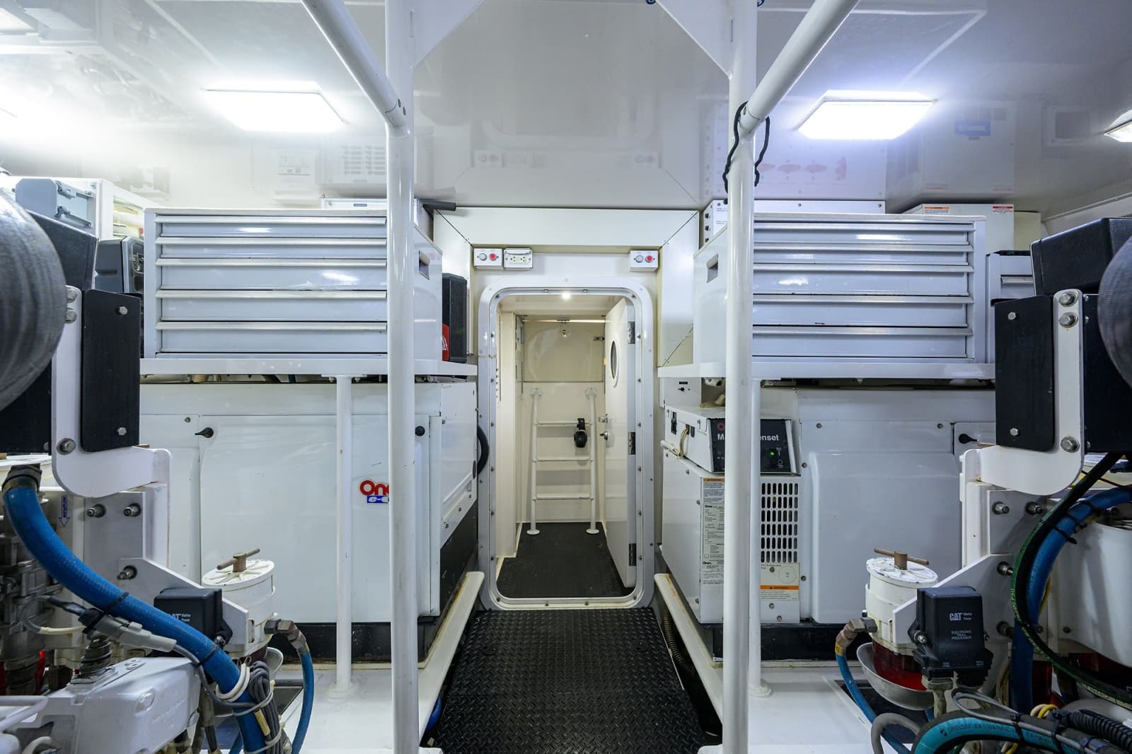 Viking 68 - BLOWFISH3 - Engine Room