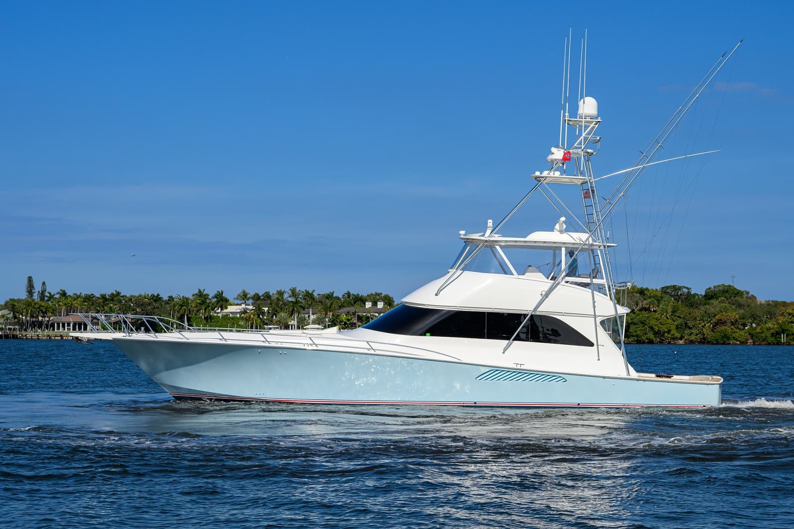 Viking 68 - BLOWFISH3 - Exterior Profile