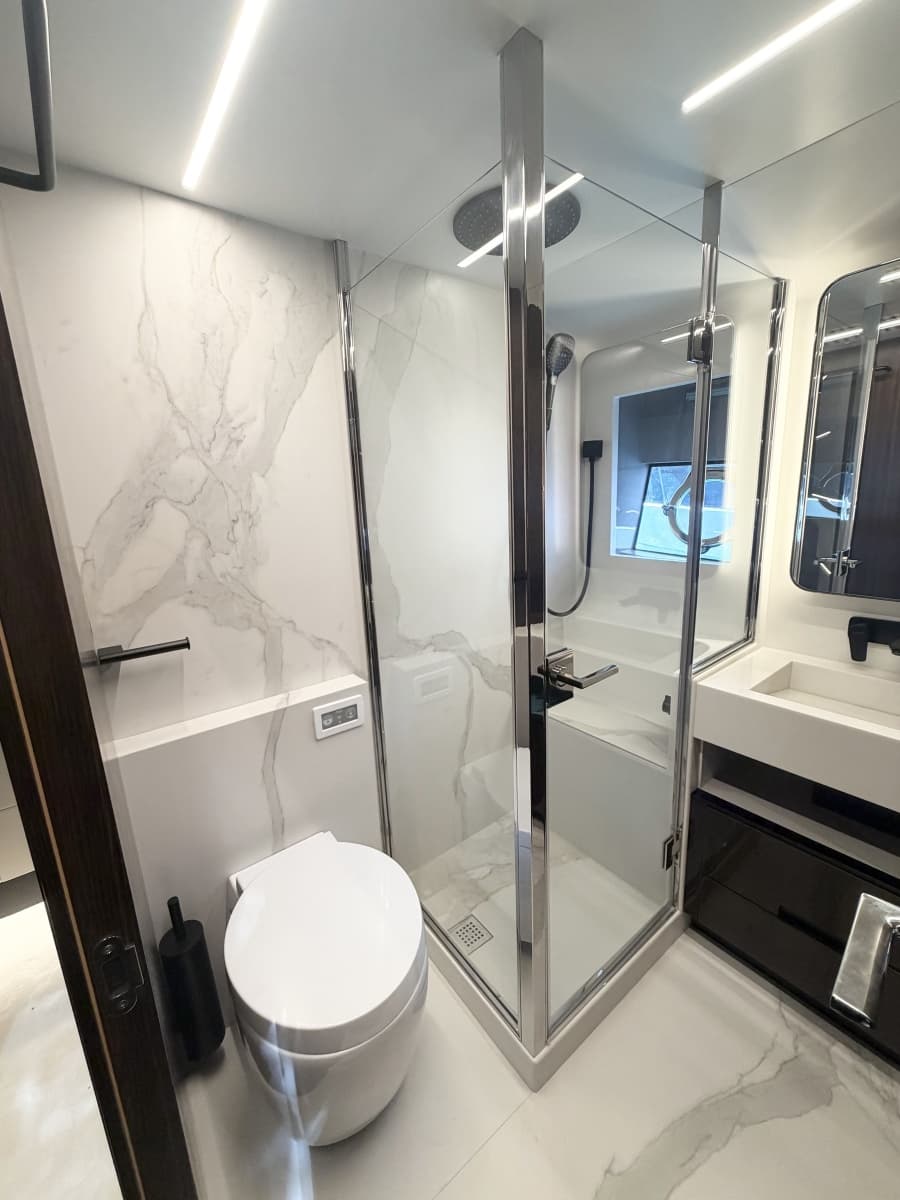 2026 Astondoa 66 Flybridge