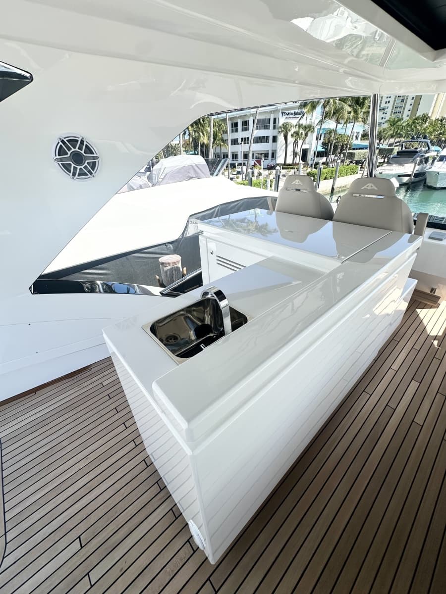 2026 Astondoa 66 Flybridge