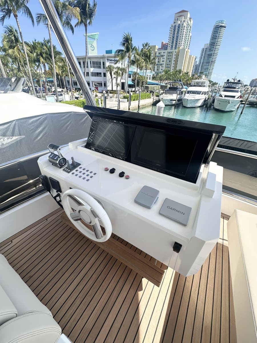 2026 Astondoa 66 Flybridge