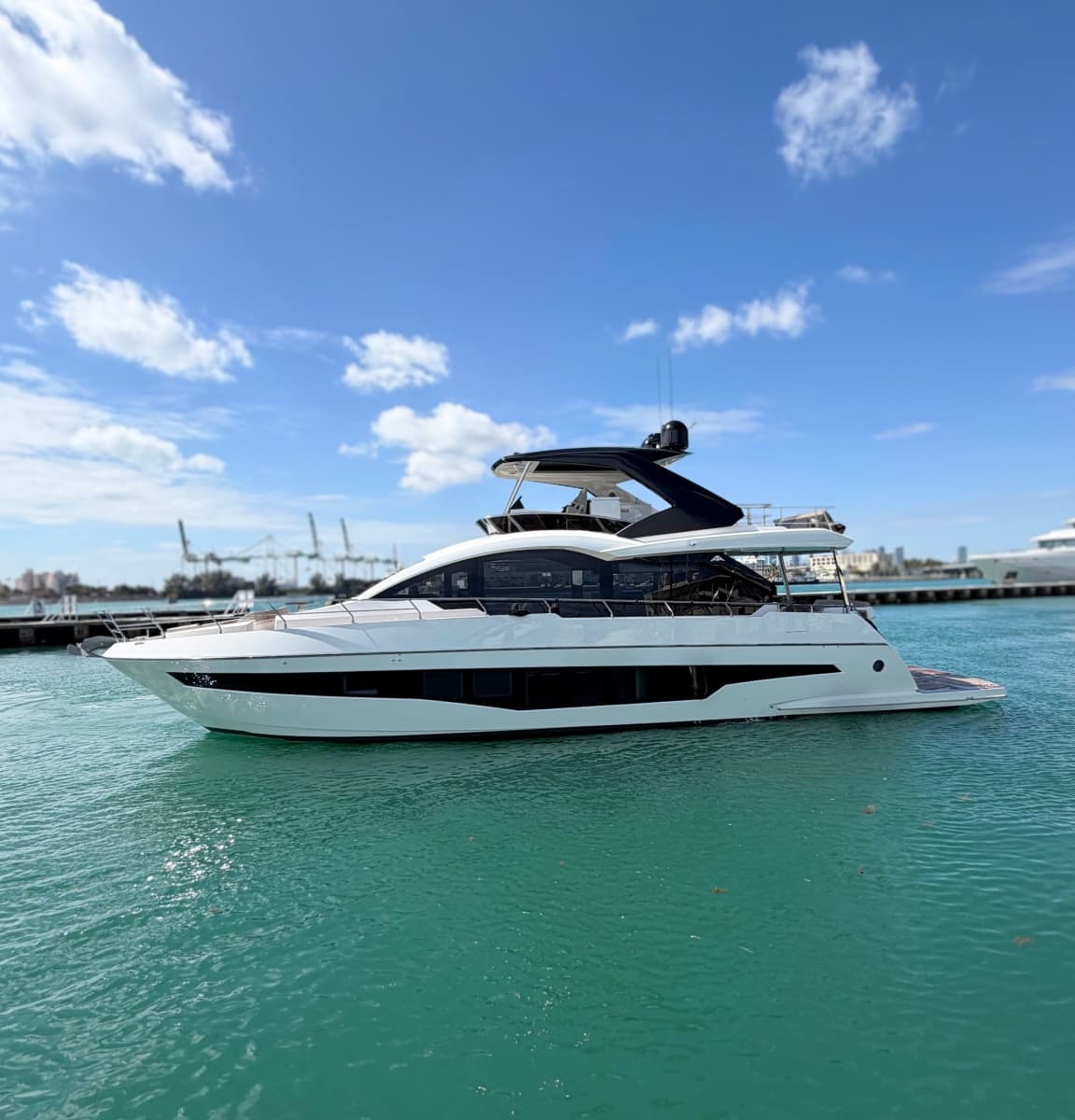 2026 Astondoa 66 Flybridge