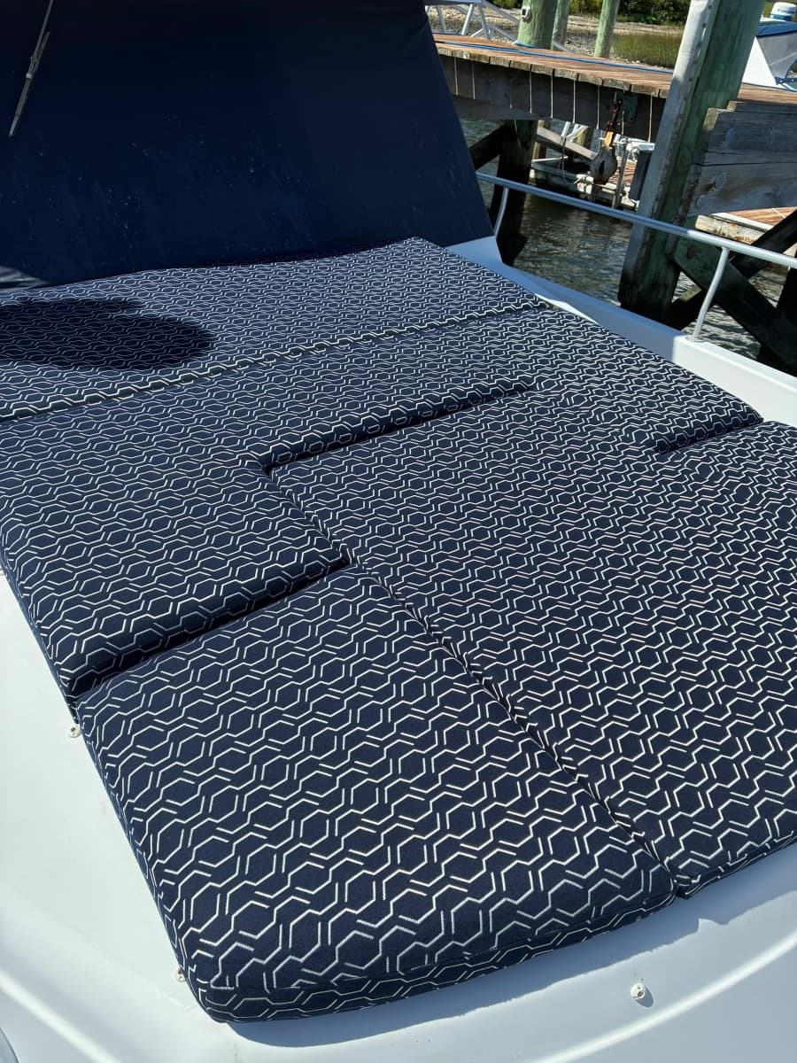 1998 Mainship 350 Trawler - Photo 34
