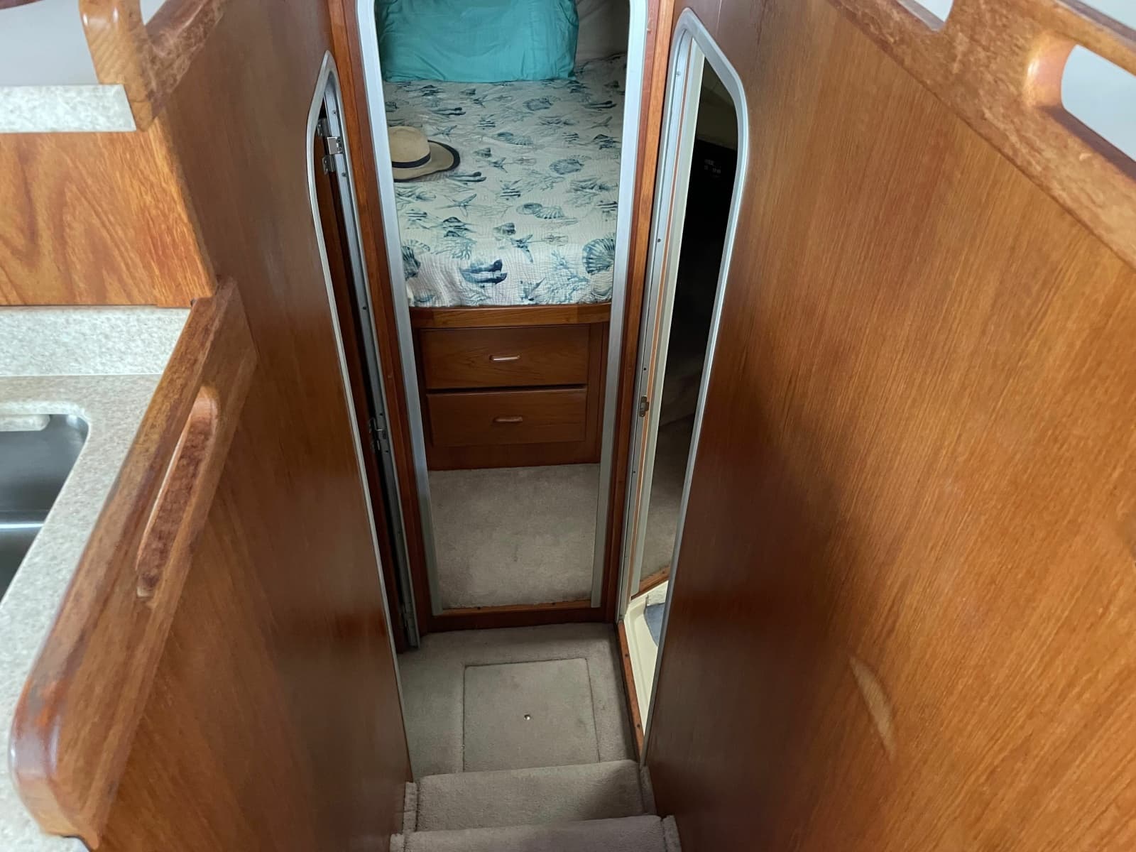 1998 Mainship 350 Trawler